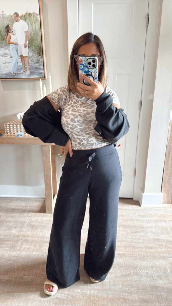 It’s giving cute, comfy and affordable 😍. I love a good lounge look for less and these super soft prices from Amazon are so freaking good. Absolutely love them paired with the cutest crop tee from Aerie and my go-to reef sandals, in white. This is the perfect weekend lounge look!

Casual mom outfit, lounge outfit 

#LTKStyleTip #LTKPetite #LTKSeasonal