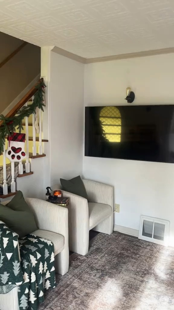 Easy step by step tutorial on how to hide your tv cords!! No electrician needed & only took me 15 minutes to do ☺️ #livingroom #organization #howto #homeimprovement #styletip #homehacks #cablemanagement 

#LTKFindsUnder50 #LTKHome #LTKGiftGuide