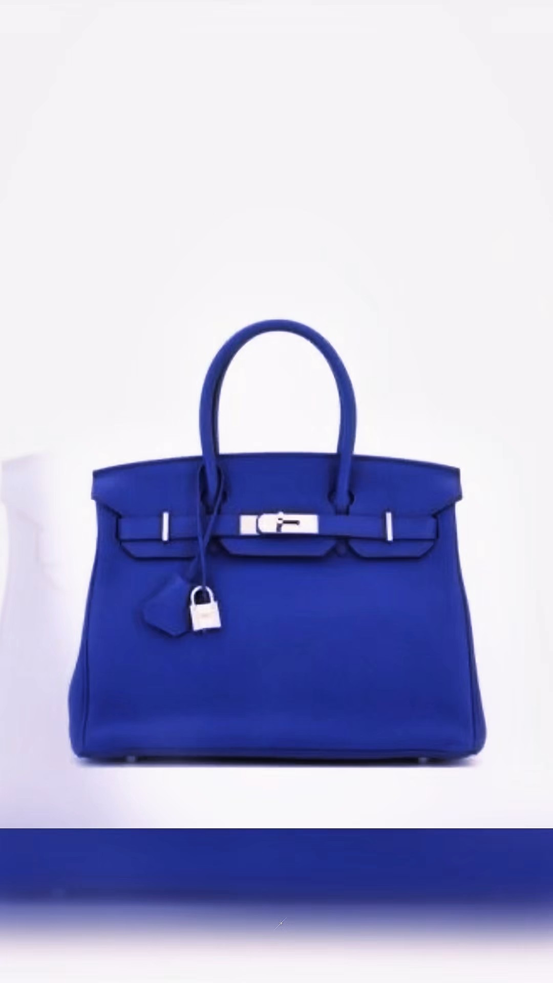 Hermès Birkin 30 Blue Togo | Sapphire Luxury Handbag | Pre-Owned Icon

Pre-owned Hermès Birkin 30 in Blue Togo leather with palladium hardware — an iconic quiet-luxury investment piece. Rich sapphire tones curated for Jet Set LatAM’s Sapphire in São Paulo collection.


#LTKTravel #LTKBeauty #LTKHoliday