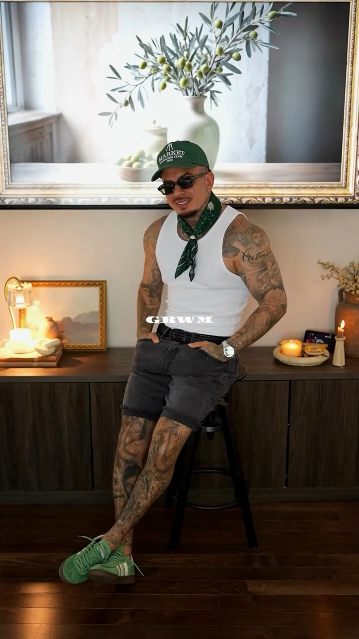 Chill & Minimalist. 

#GRWM #MensFashion #StreetwearStyle  #SummerFit #FitCheck
