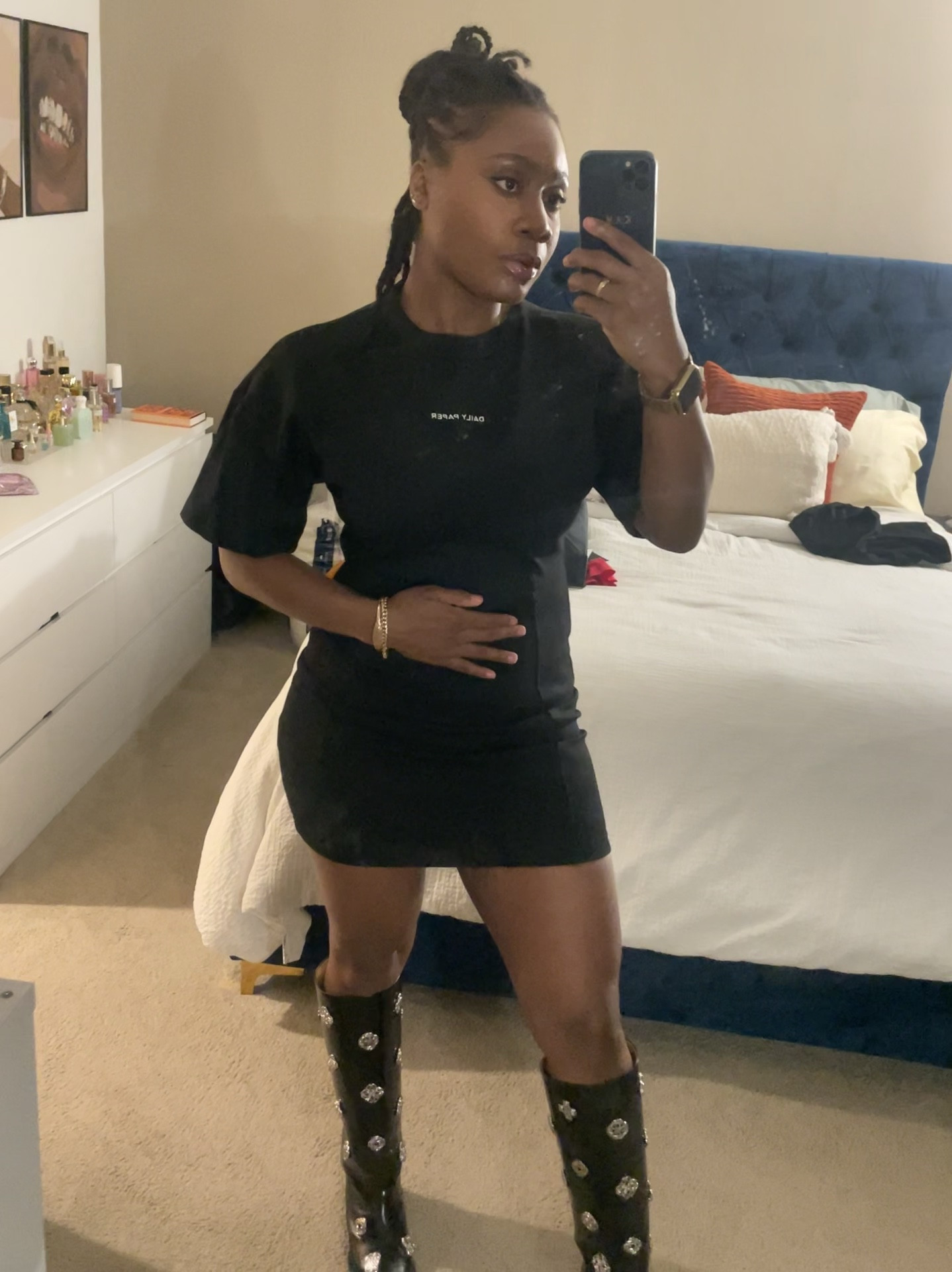 Pardon the mirror but this Daily Paper dress is fitting exactly like i needed it to!! 

#LTKSeasonal #LTKSaleAlert #LTKStyleTip