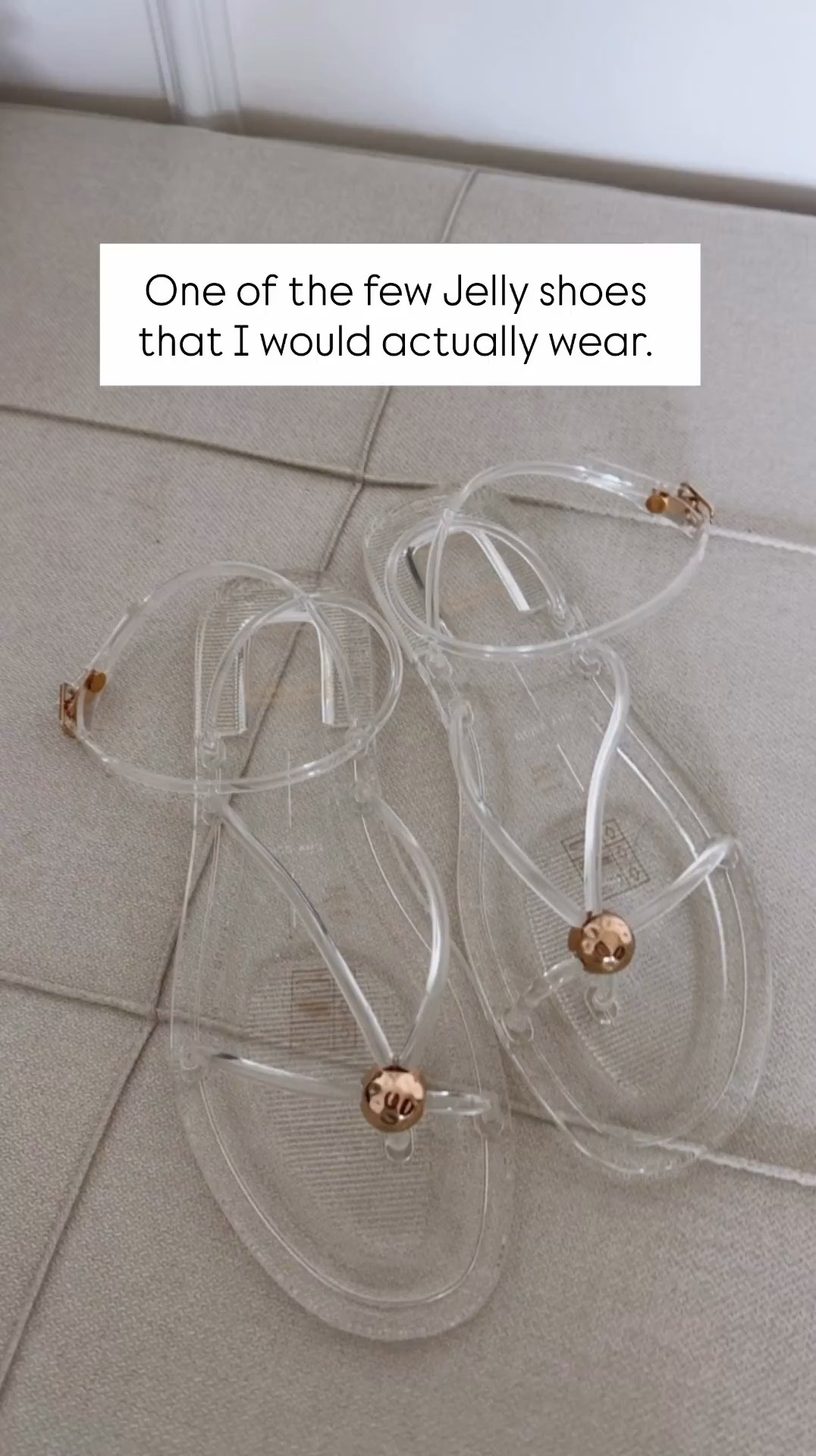 Jelly shoes that I would actually wear 
LOVE the fit on these 
Perfect for any occasion and outfit 🔥 run tts 




#LTKSeasonal #LTKU #LTKootd
