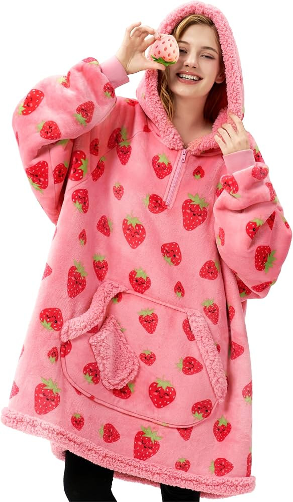 Giggling Getup Wearable Blanket Hoodie for Women Men Gifts for Teen Girls Sister Sherpa Fleece Ho... | Amazon (US)