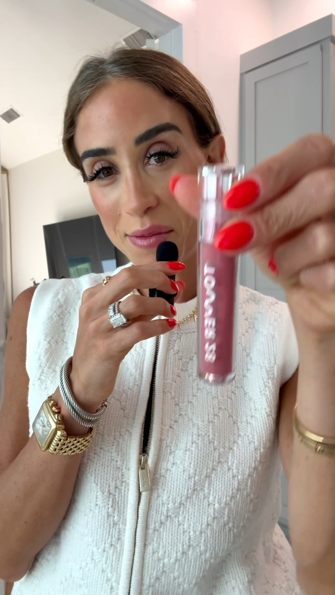 Stunning pink lip gloss in shade “pistachio”

#LTKBeauty