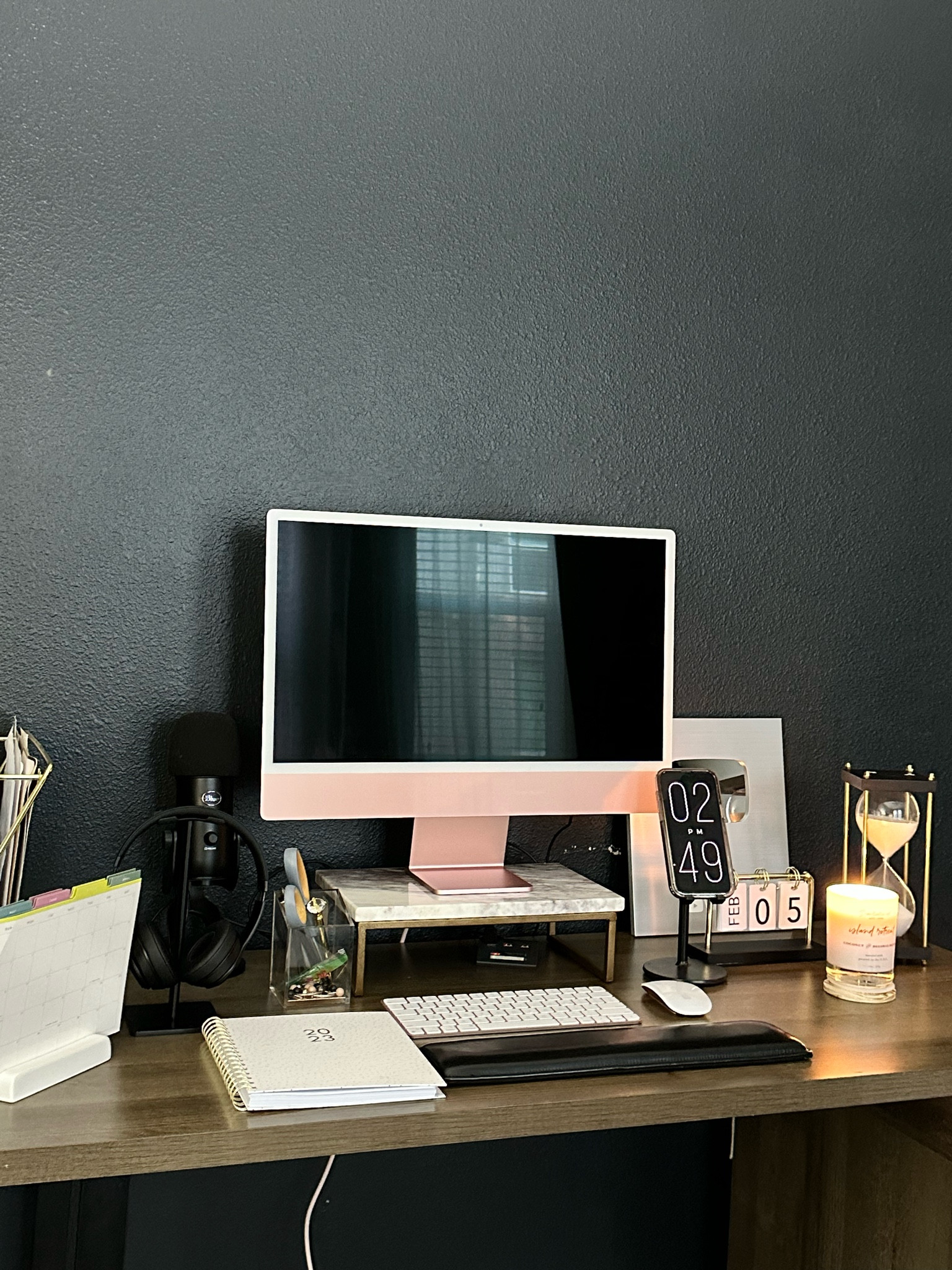 Office Must Haves



Amazon finds, office must haves, work from home, home office must haves

#LTKFind #LTKunder50 #LTKhome