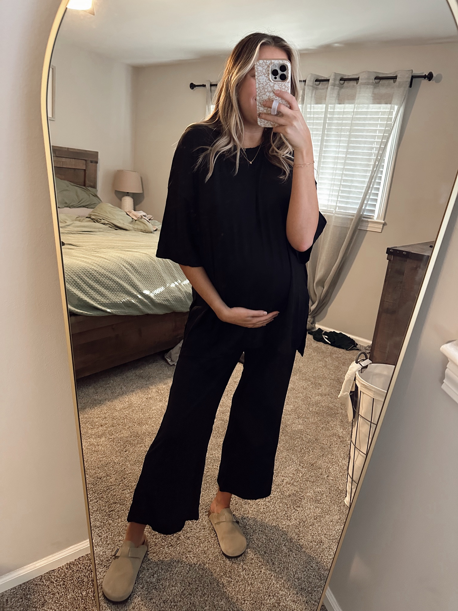 Will be living in this Amazon two piece set until further notice
Two piece set
Comfy outfit
Bump friendly outfit 

#LTKBump #LTKStyleTip #LTKFindsUnder50