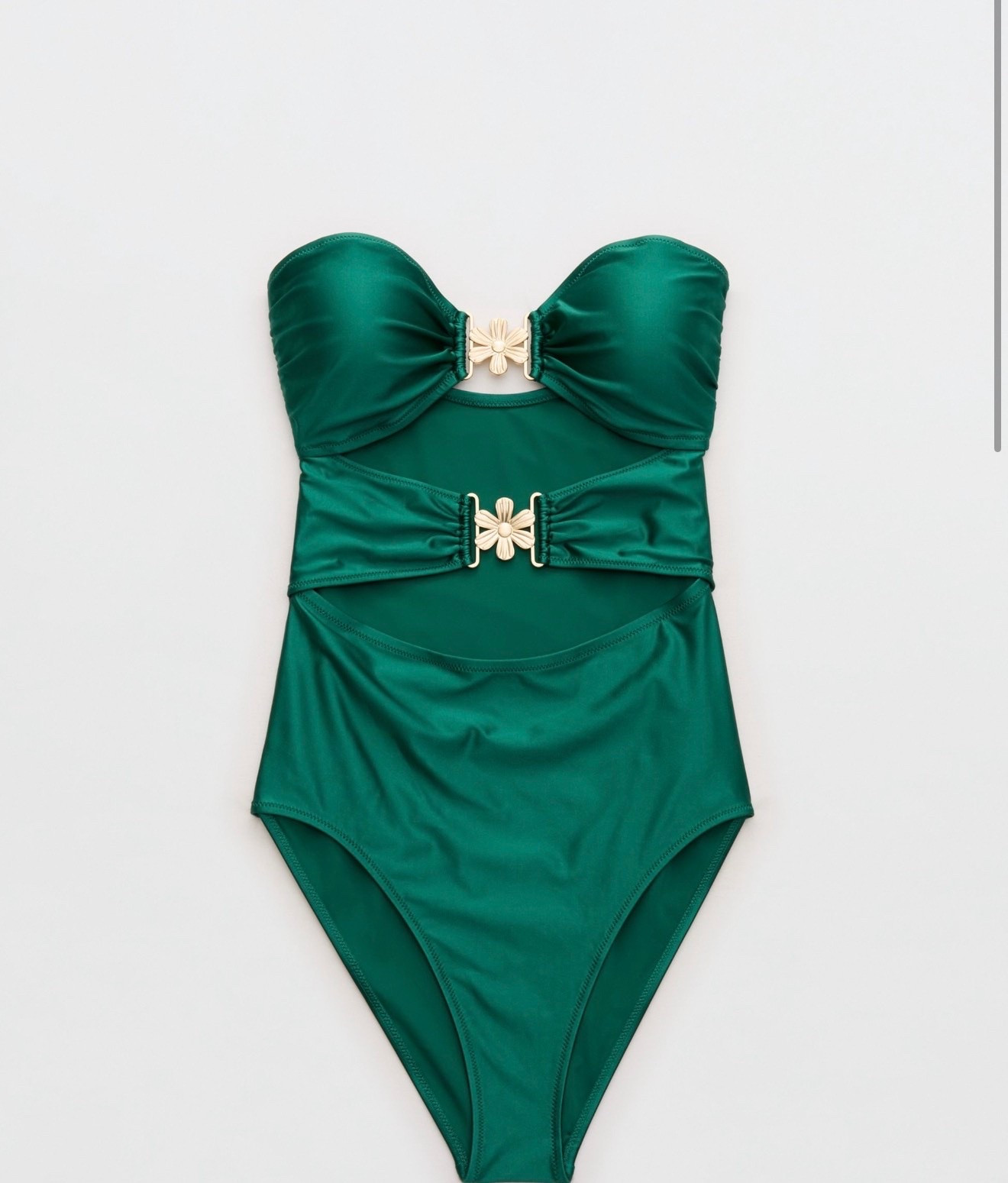 This bathing suit is absolutely stunning on ! Purchased a size small. I would say it runs a bit small

#LTKSaleAlert