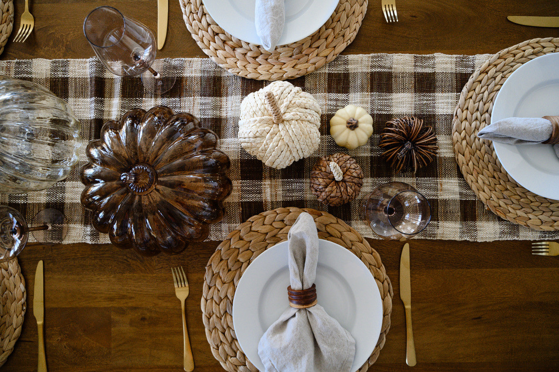 Fall Tablescape Dining Room Decor

Fall decor, home design, dining room inspiration, fall table, pumpkin decor, target style, home decoration, fall decorations, faux pumpkins, TheRecruiterMom

#LTKHome #LTKFindsUnder50 #LTKSeasonal