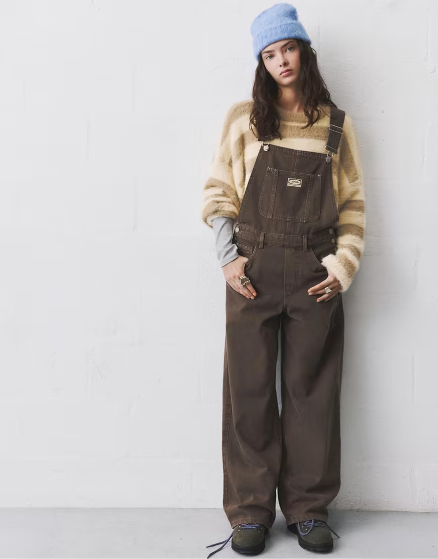 Pull&Bear Washed finish balloon dungarees in ochre-Brown | ASOS (Global)