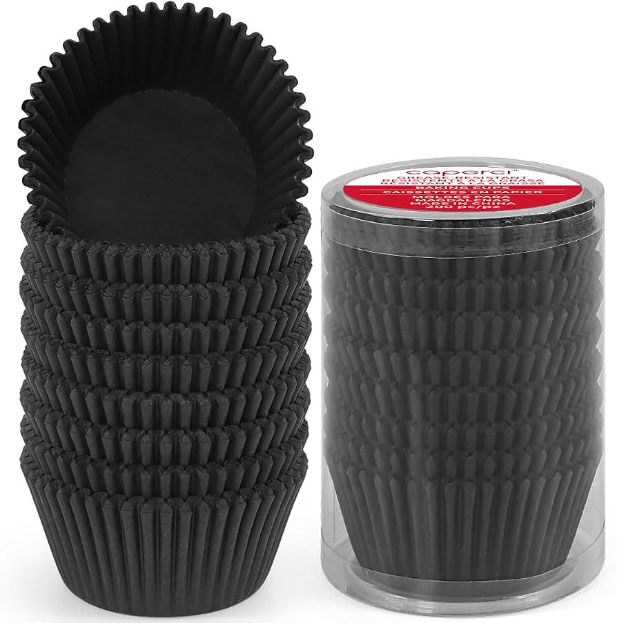 Amazon.com: Standard Black Cupcake Liners for Baking 200 Counts - Caperci Greaseproof Muffin Baki... | Amazon (US)