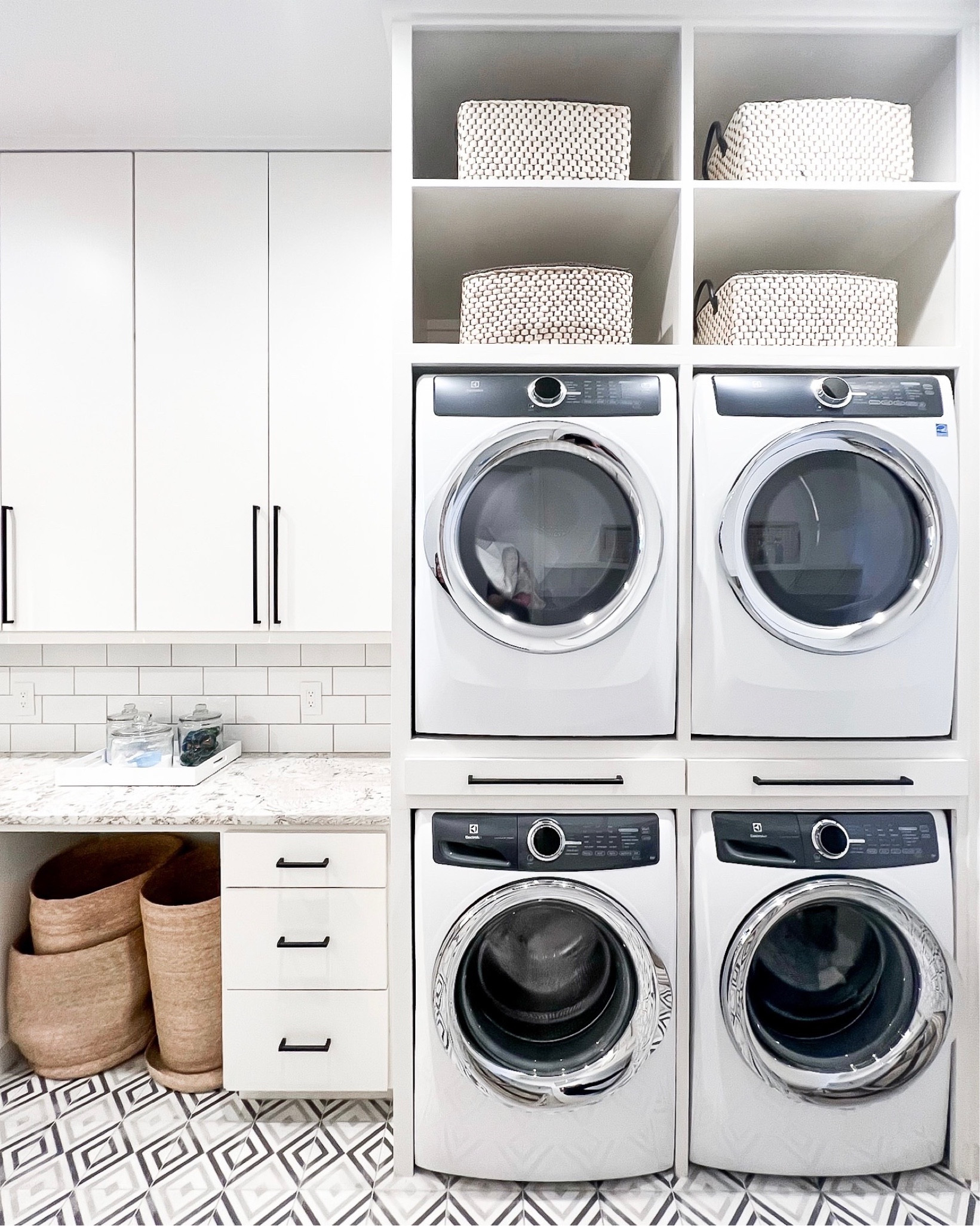 Get your laundry room organized this Holiday Season with The Home Edits from Walmart!

#LTKhome #LTKGiftGuide #LTKHoliday