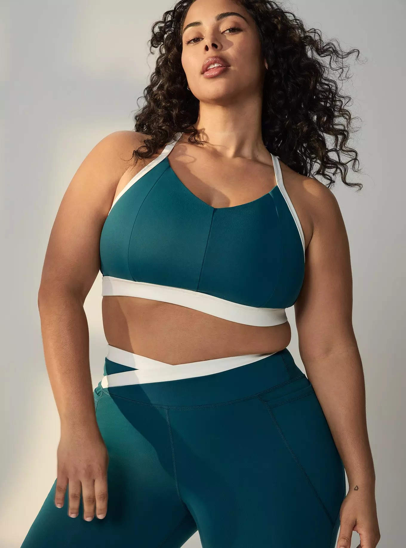 TRU Performance Core Active Sports Bra with Piping | Torrid (US & Canada)
