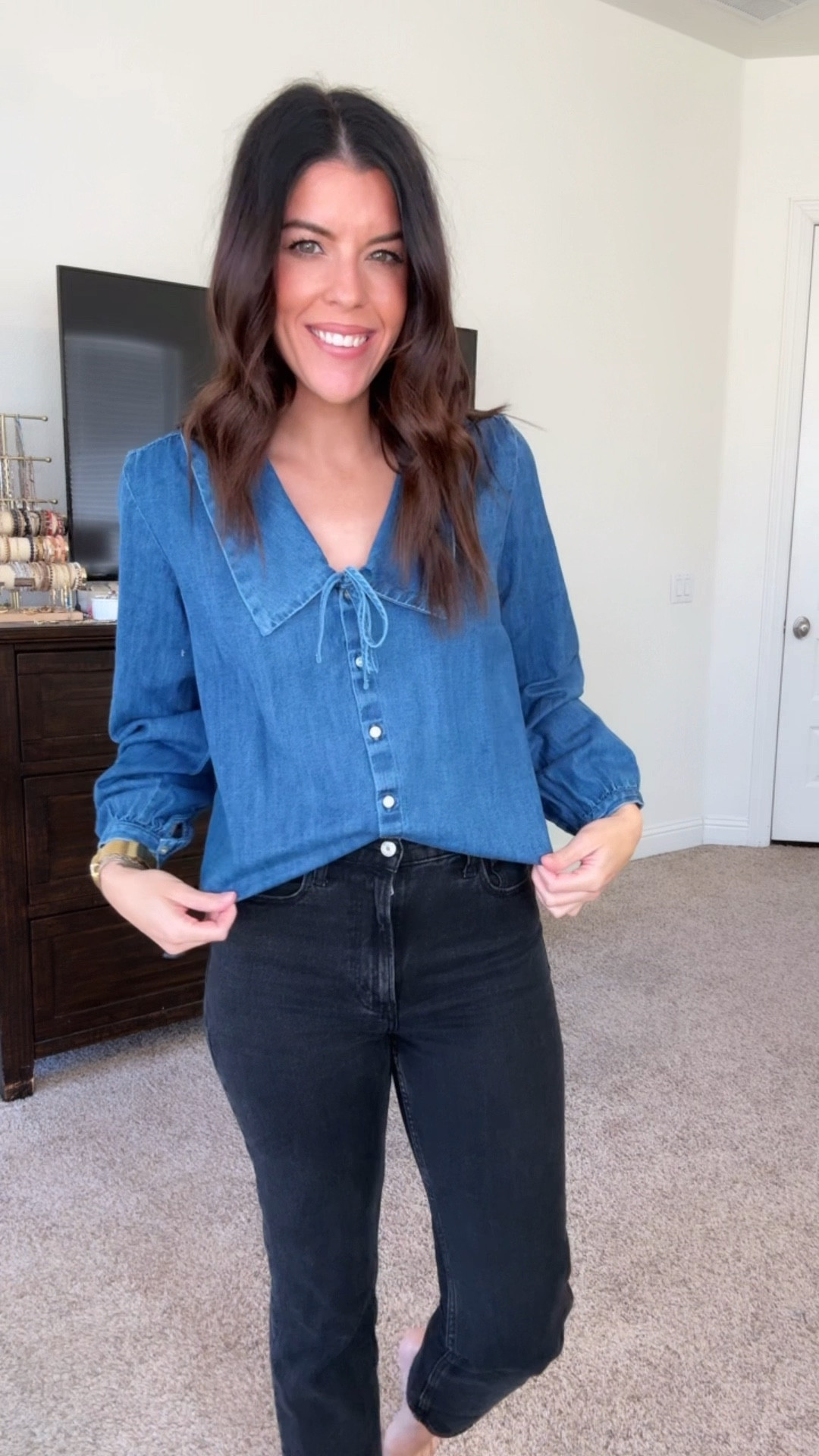 The Peter Pan collar is so cute!! 

I love this top from old navy 

Wearing a small

#LTKmorningroutine #LTKgrwm #LTKootd