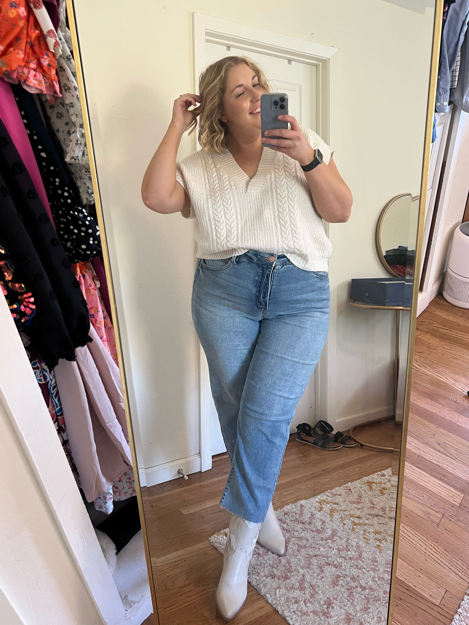 This full outfit is on sale at Target today! A perfect fall outfit 😍 

#LTKsalealert #LTKmidsize #LTKcurves