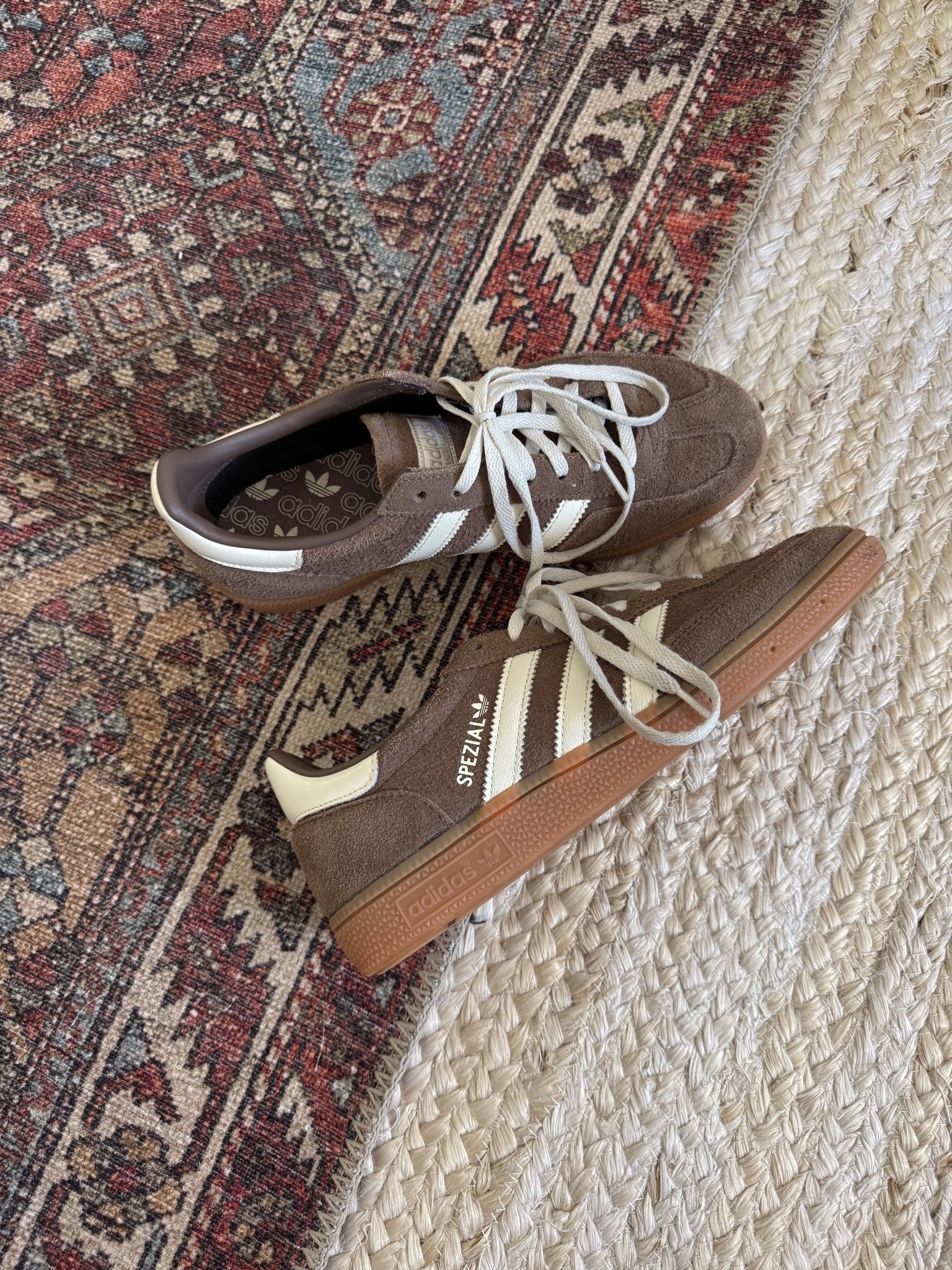 Hands down most worn sneaker & the brown goes with almost everything! Got these last year & they still look new!

Fall shoes
Fall sneakers 
Adidas

#LTKgrwm #LTKootd #LTKmomlife