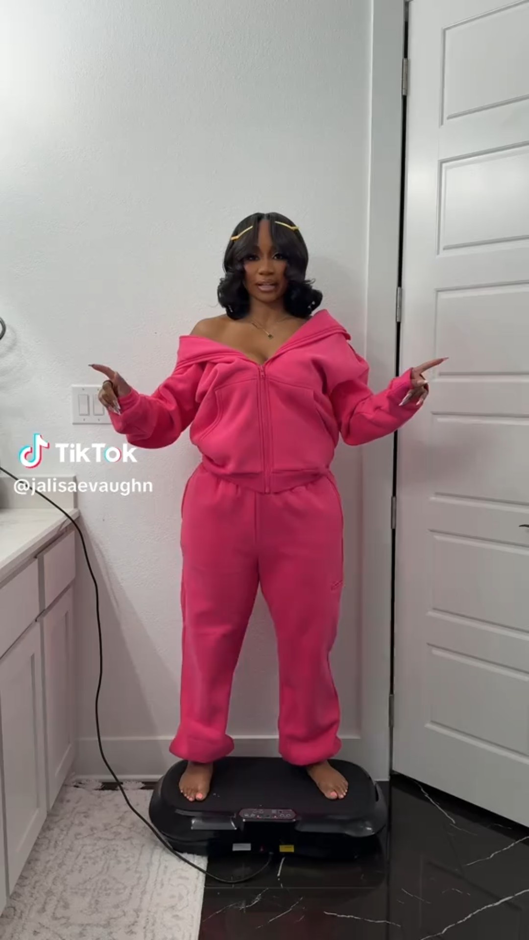 Vibration plate check in! Obsessed with mine!! So many health benefits! Self care routine!

#LTKmorningroutine #LTKselfcare #LTKdayinmylife