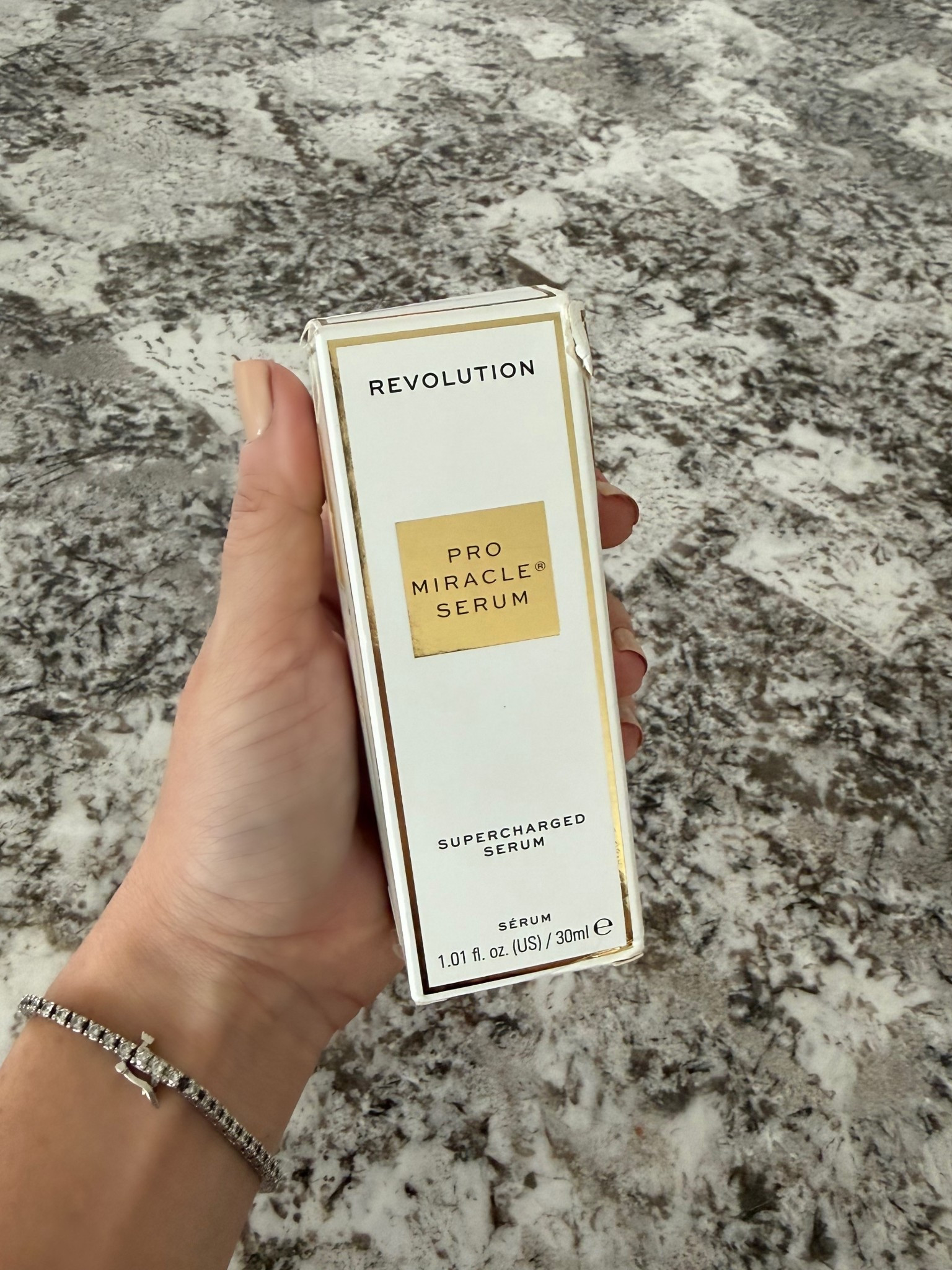 I hear this is comparable to my favorite Charlotte Tilbury Magic Serum… and at under $15, I had to try it 👀✨ If it gives glow like CT without the CT price tag, we may have a new staple.

#skincare #beauty #drugstorefinds #glowingskin #beautyfinds

#LTKBeauty #LTKmomlife #LTKSaleAlert
