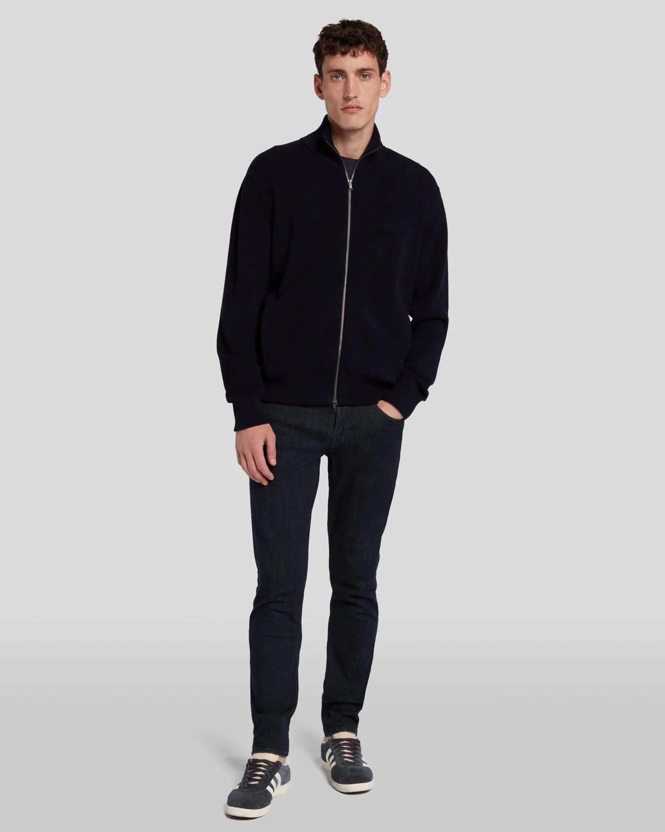 EarthKind Stretch Tek Slimmy Tapered in Infinite | 7 For All Mankind | 7 For All Mankind