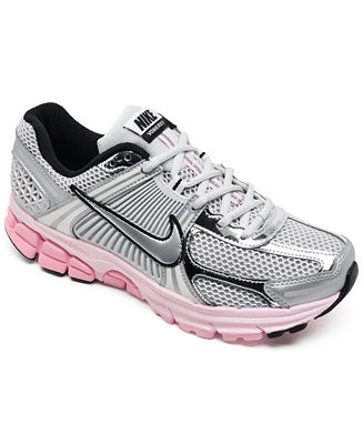 Nike Women's Zoom Vomero 5 Casual Sneakers from Finish Line - Macy's | Macy's