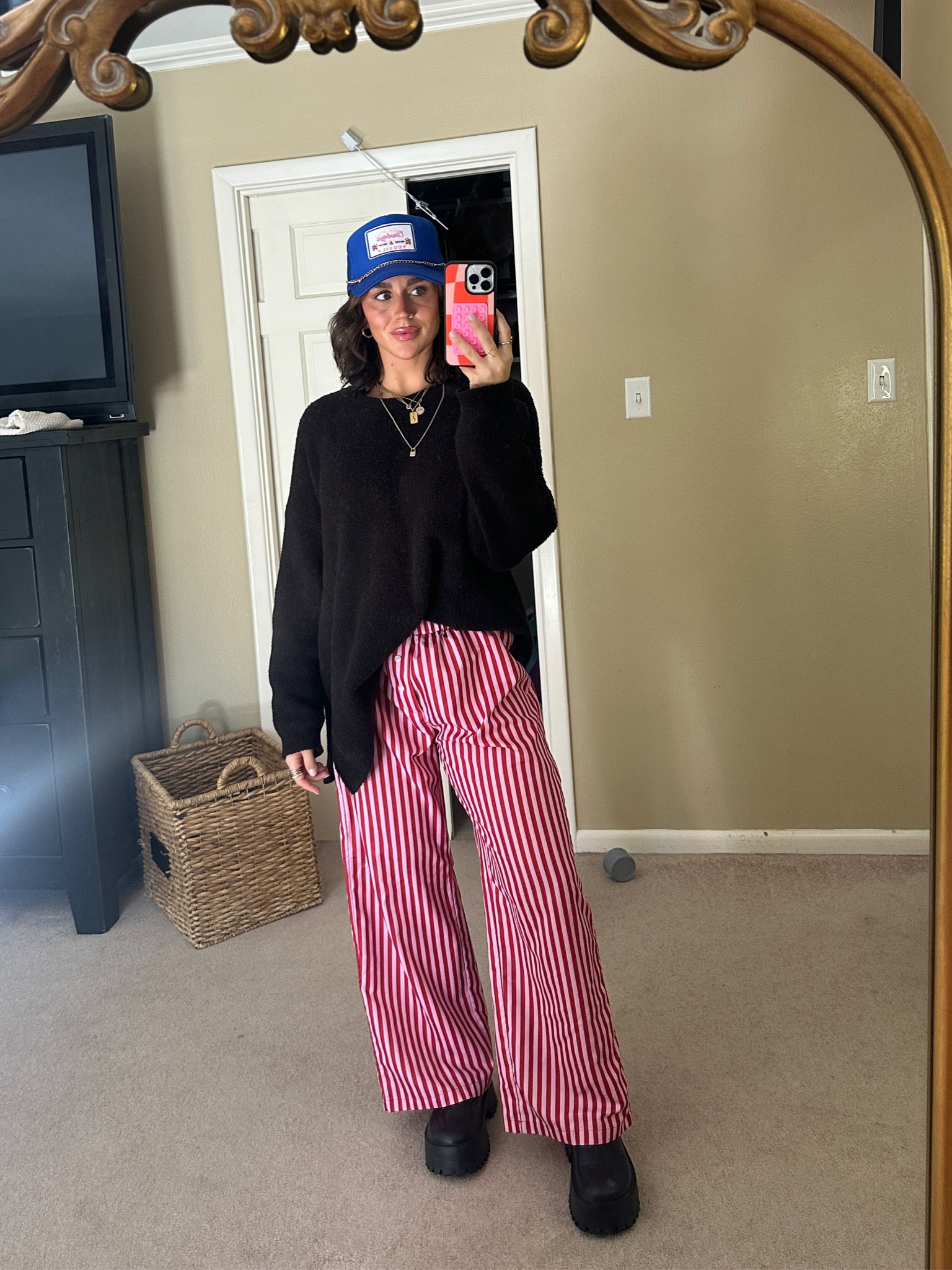 hat was made locally by a friend! pants are medium! top is 1x

#LTKSeasonal #LTKWorkwear #LTKHoliday