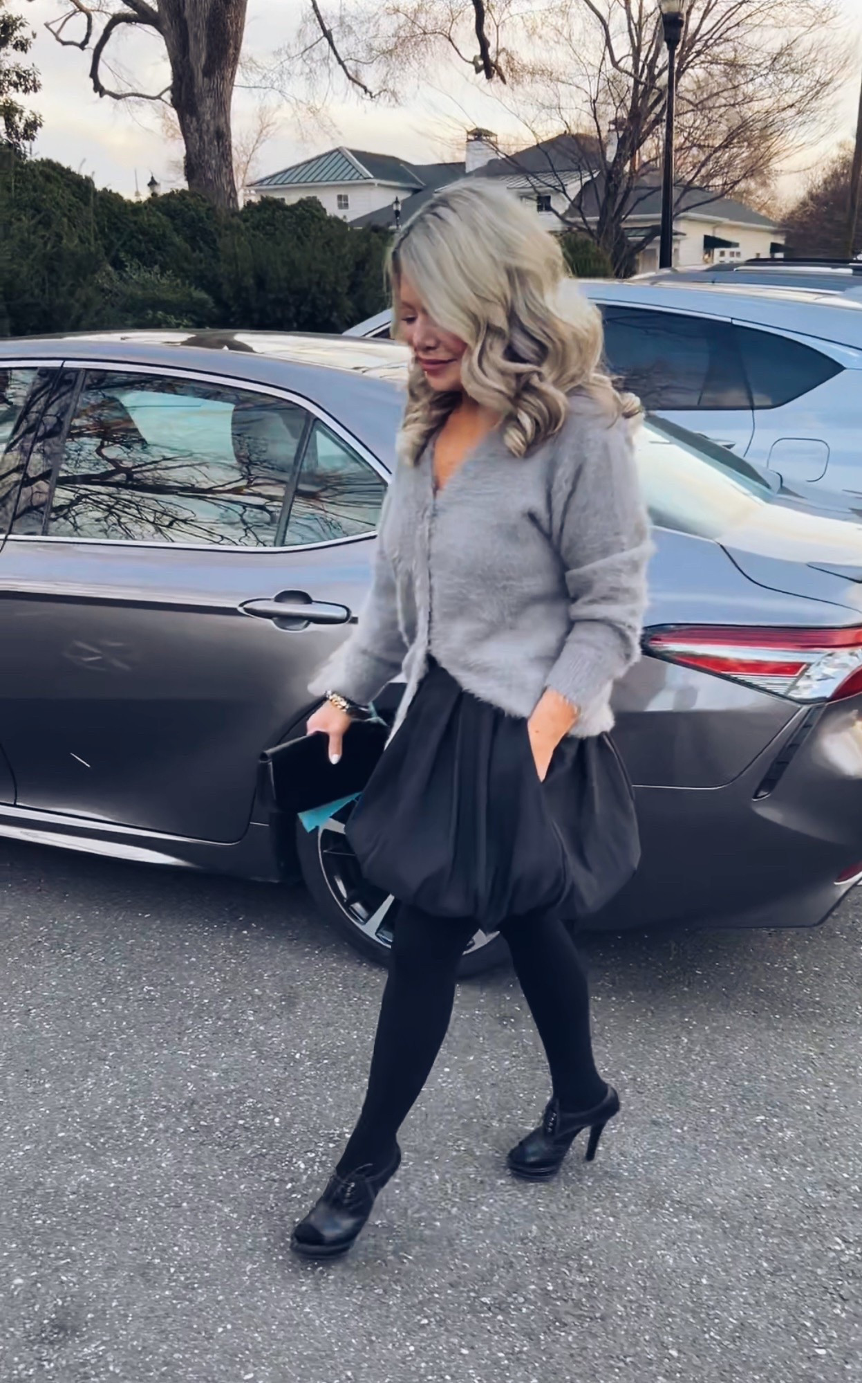 Bubble skirt! #skirt #louisvuitton #cardigan 

#LTKParties #LTKOver40 #LTKStyleTip