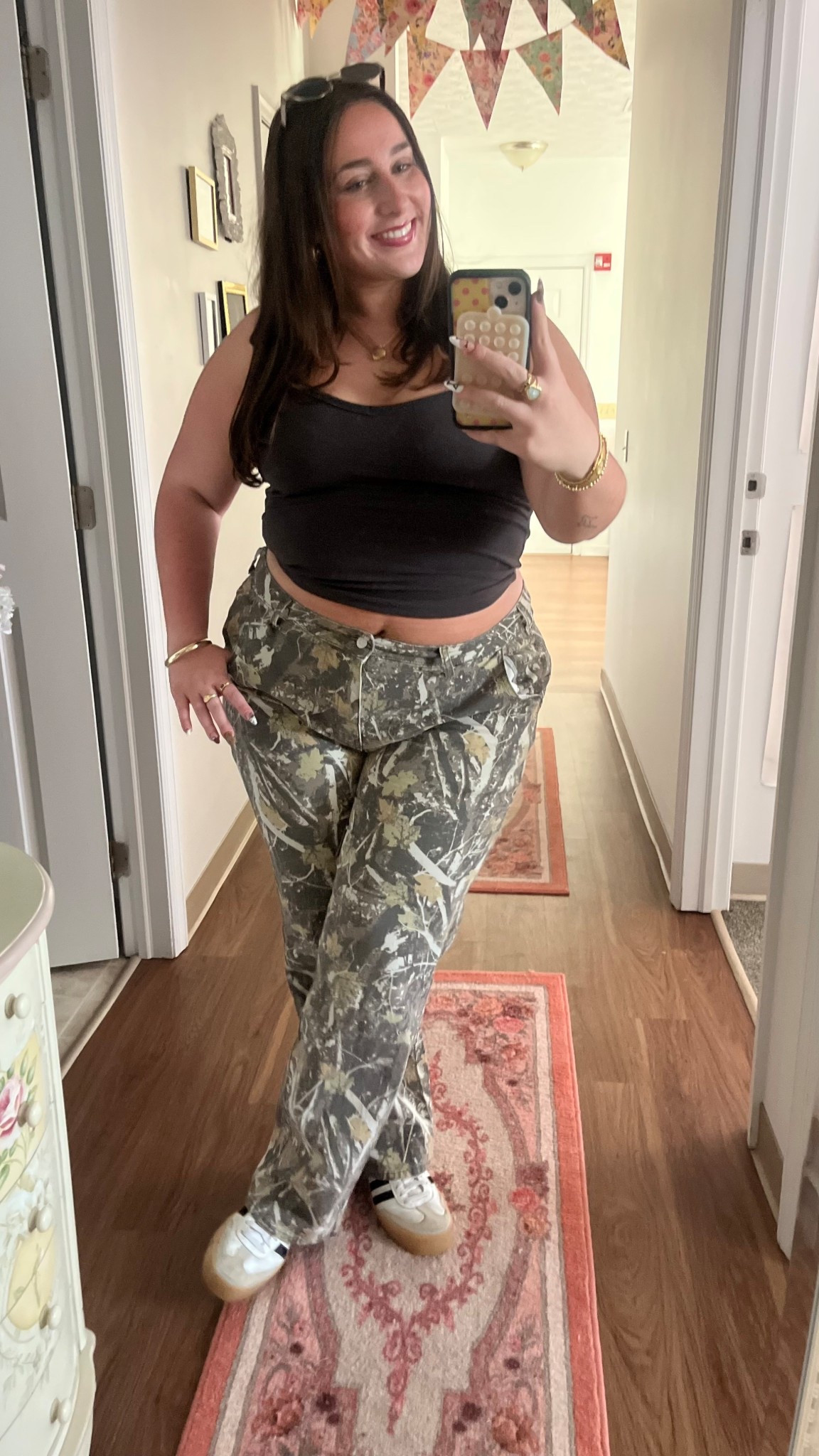 top is edikted and BOTTOMS LINKED IN MY TT SHOPPP

#LTKPlusSize #LTKStyleTip #LTKMidsize