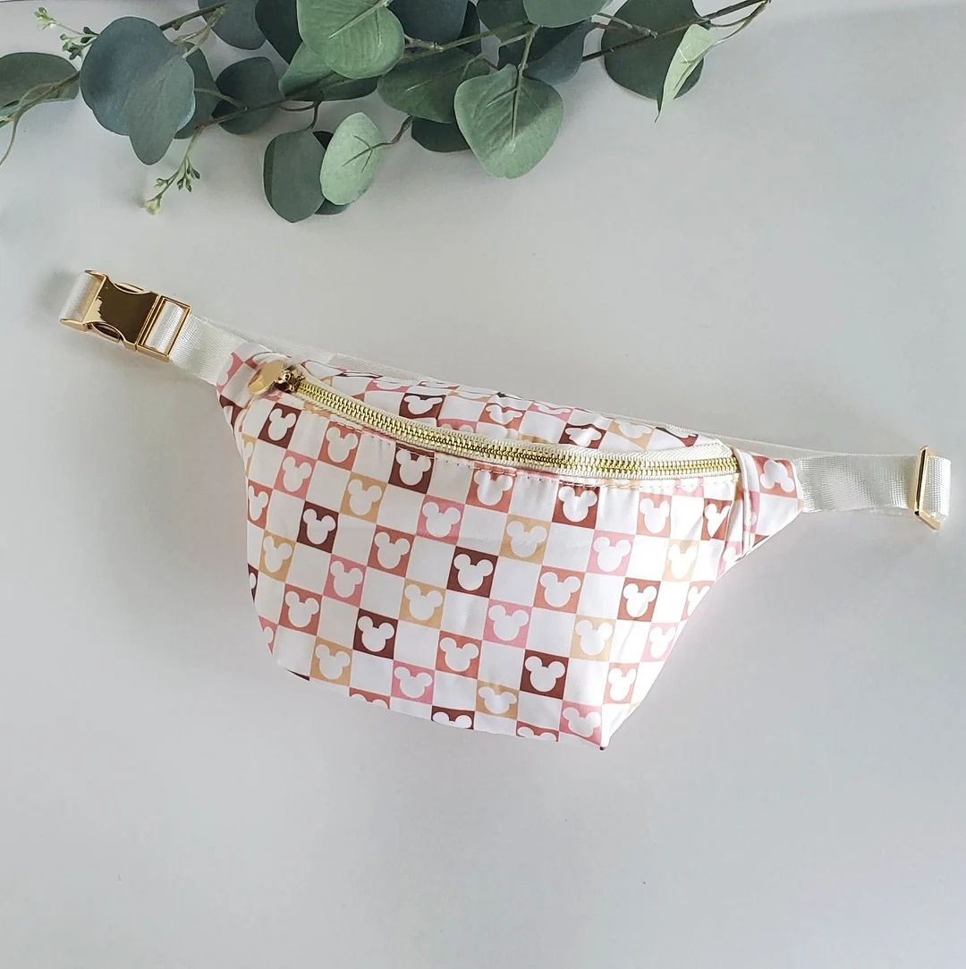 Neutral Pinks Checkered Fanny Pack | Etsy (US)