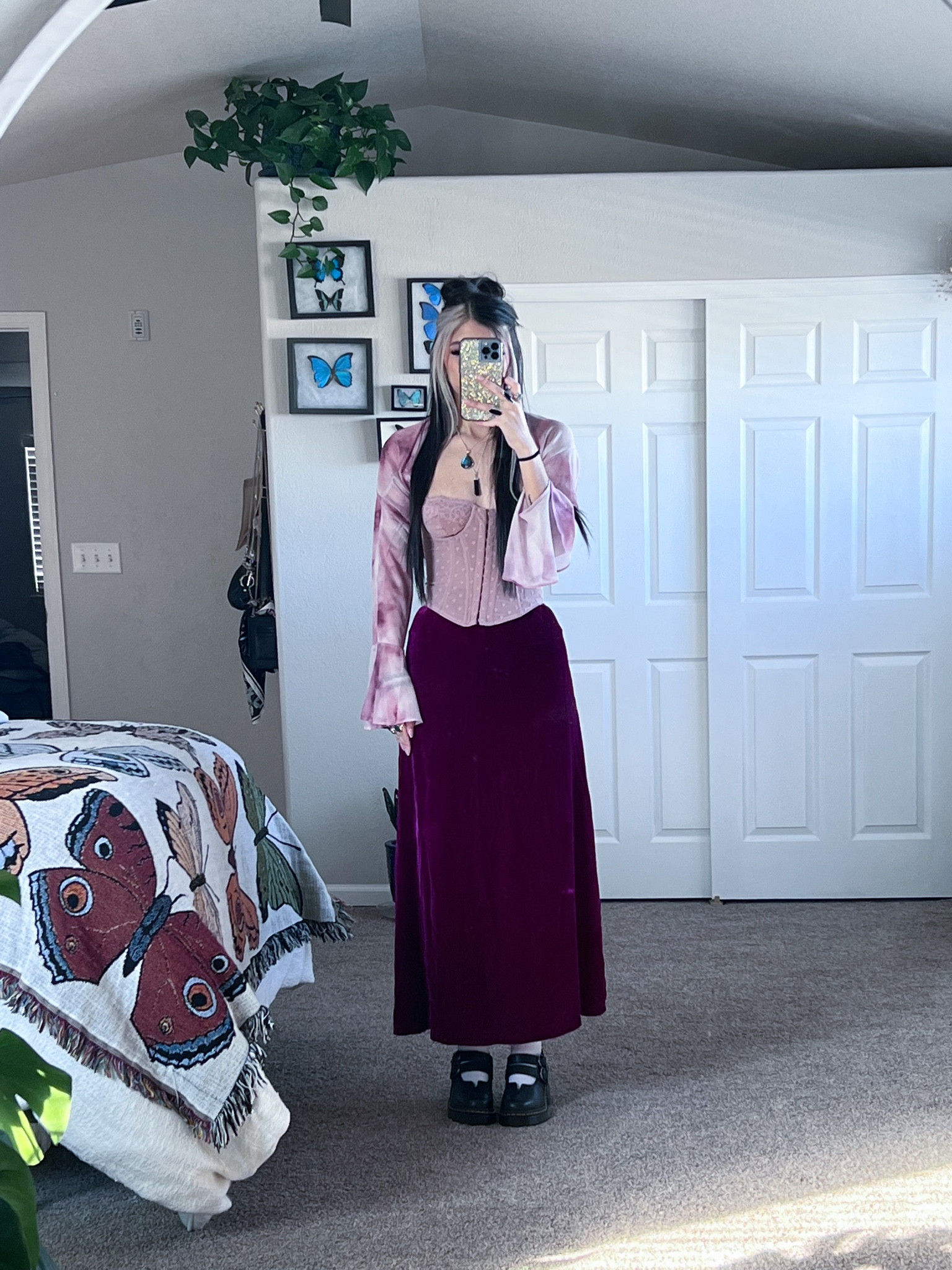 Valentine’s Day Whimsigoth outfit ♥️ monochrome pink 

#LTKbeauty #LTKfit #LTKhome