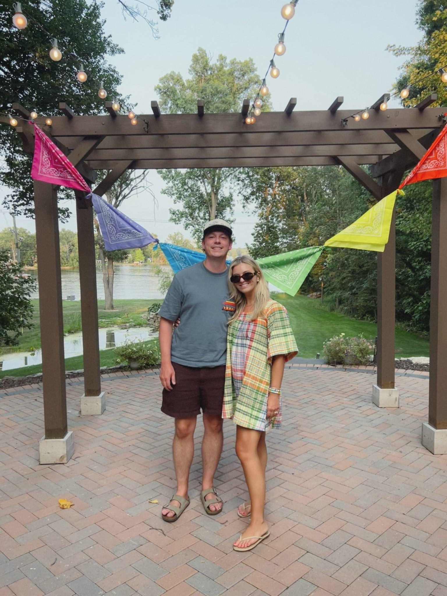 This dress was so perfect for a lake weekend! 🏕️💚