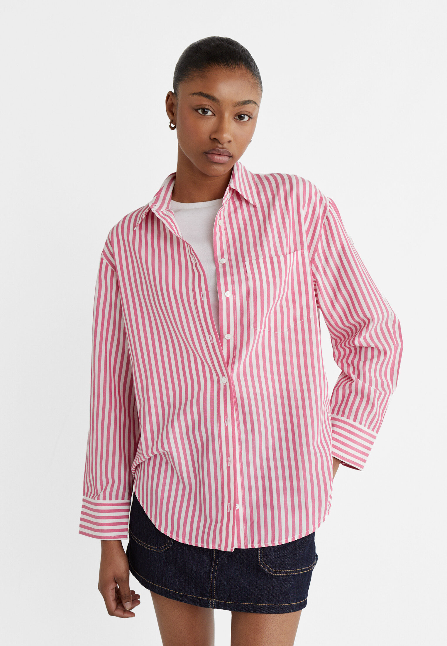 Chemise à rayures en popeline oversize - Mode femme | Stradivarius France | Stradivarius (FR)