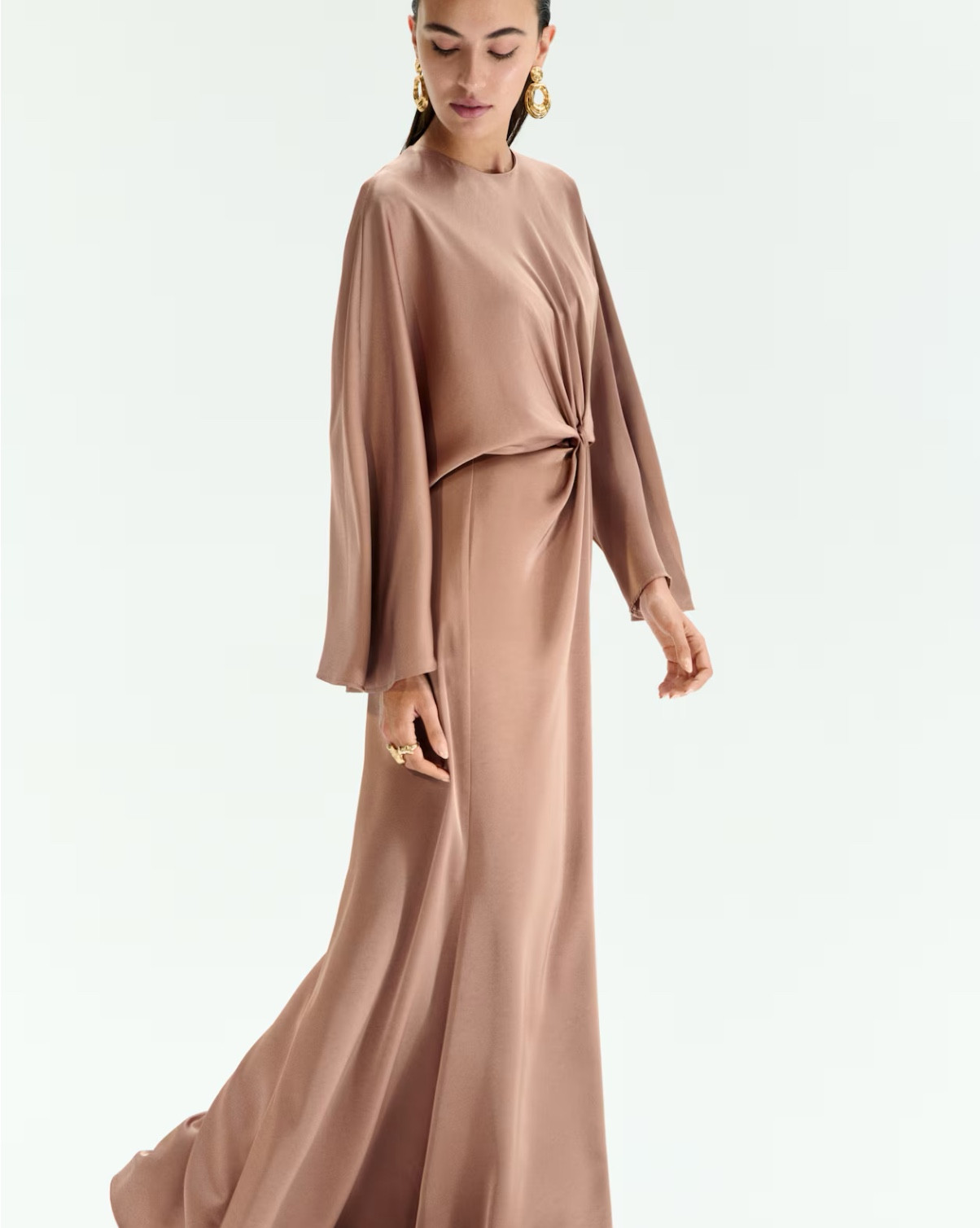 H&M Ramadan lookbook 2026