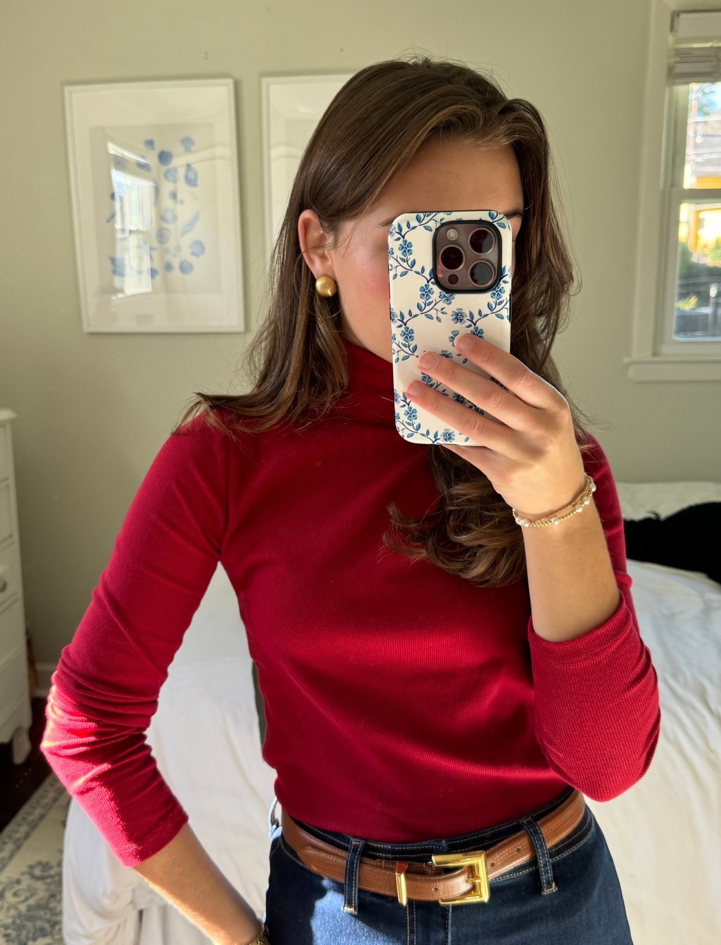 Linking this turtleneck because it’s been a favorite for a year now! Wearing my usual size, an xs and I’m 5’2” 

#LTKSeasonal #LTKFindsUnder100 #LTKootd