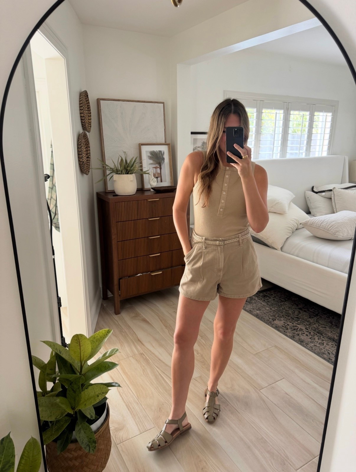 An earthy little neutral OOTD for today🌿 Comfortable and easy to wear. These are the kinds of pieces I always reach for this time of year as it gets warmer. 

#LTKgrwm #LTKSeasonal #LTKootd