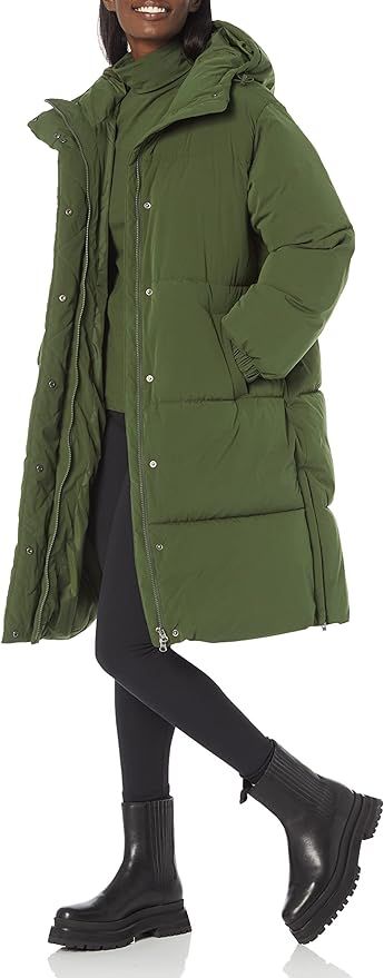 Amazon Essentials Women's Long Puffer Jacket (Available in Plus Size) | Amazon (US)