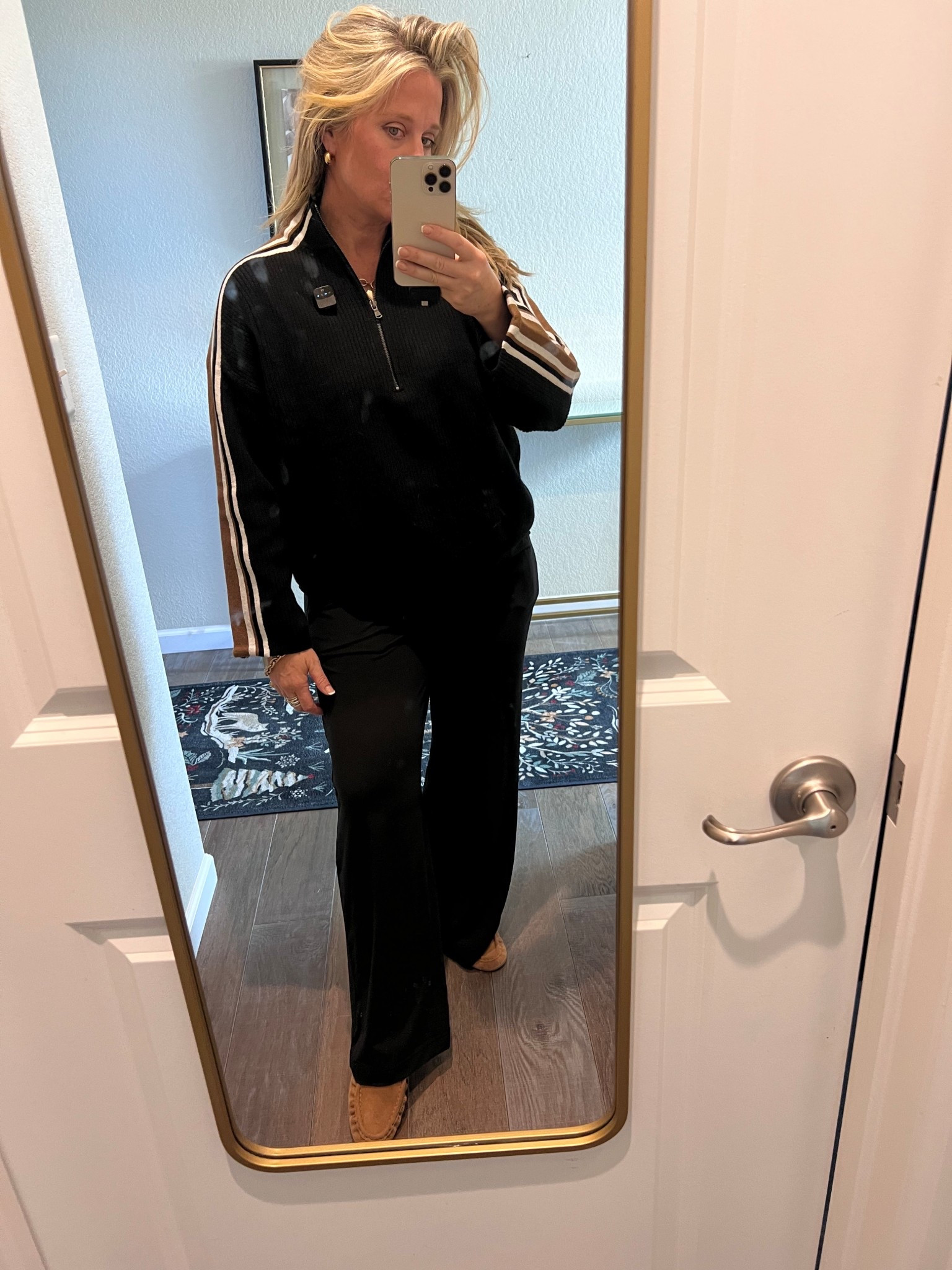  ✨Tap the bell, save and ❤️ for over 40 fashion, midlife style, midsize fashion and luxury looks for less. 

Luxury style isn’t about how much you spend.
It’s about understanding fit, fabric, and function.

That’s the difference between looking polished…
and feeling confident.

Save this ... I’ll link my favorites for real life, real bodies.


👑"Helping you look good, feel good!" - Lindsey Denver


#Over40Style #MidsizeStyle #QuietLuxuryAesthetic #StyleConfidence #GenXStyle

Follow my LTK @Over40andmidlife on the @shop.LTK app to view this post and get my exclusive app-only content!

#liketkit #LTKMidsize #LTKstorytime #LTKOver40
@shop.ltk
https://liketk.it/5NKdP