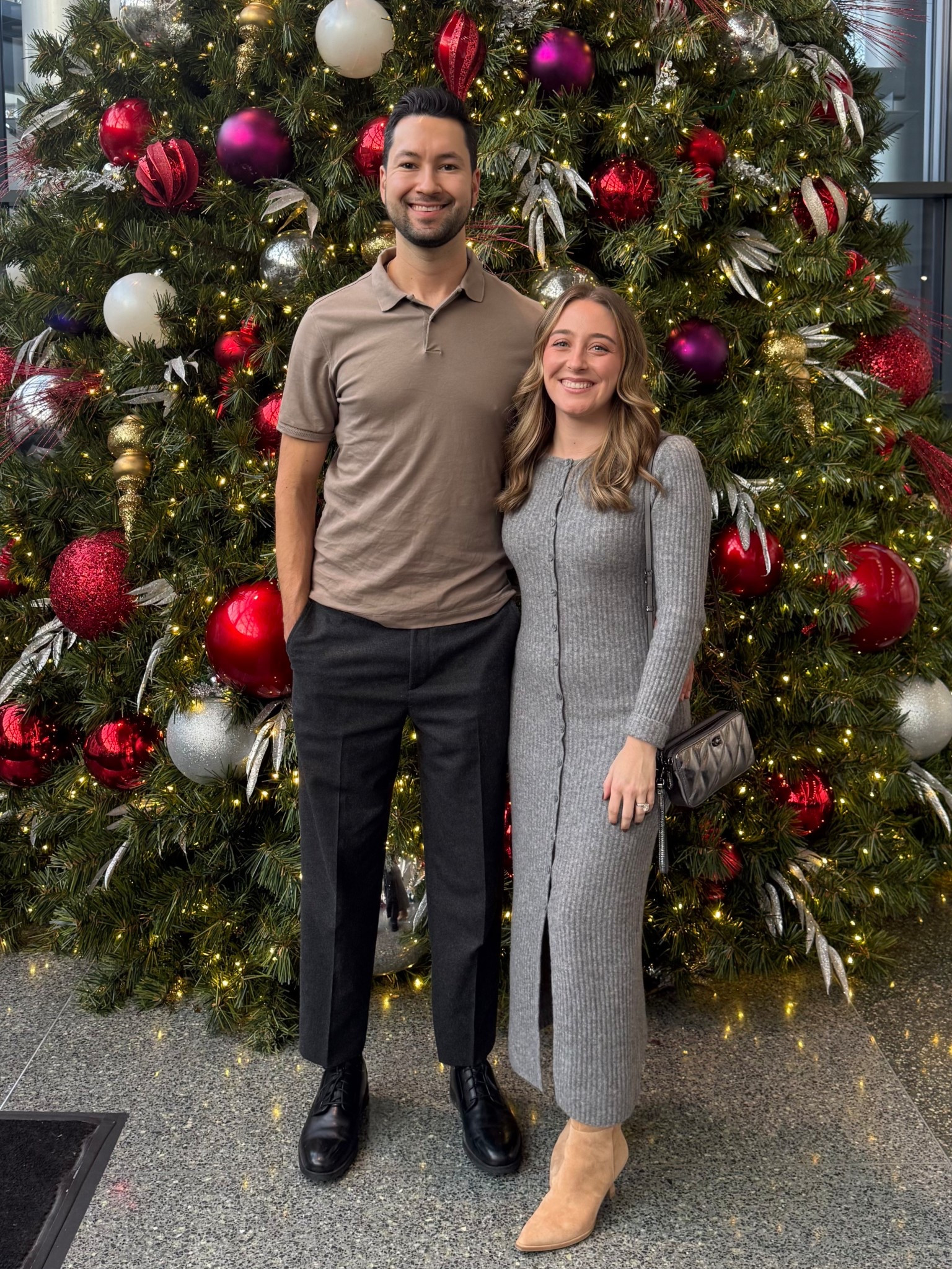 Maxi dress🤝knee high boots. One of my go-to outfit formulas for winter! Wearing size s dress and boots tts

winter outfit, winter outfit ideas, holiday outfit, sweater dress, outfit inspo


#LTKootd #LTKPetite #LTKSeasonal