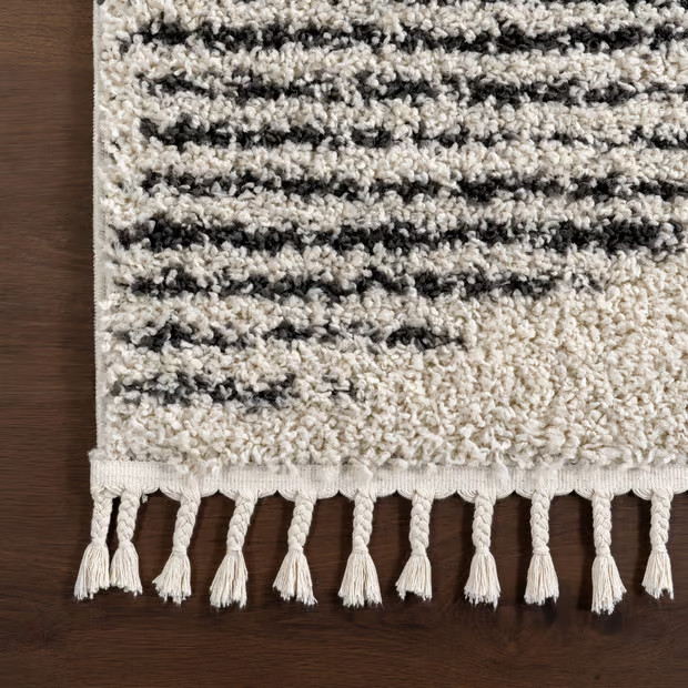 Off White Moroccan Diamond Pinstripes Tassel Area Rug | Rugs USA