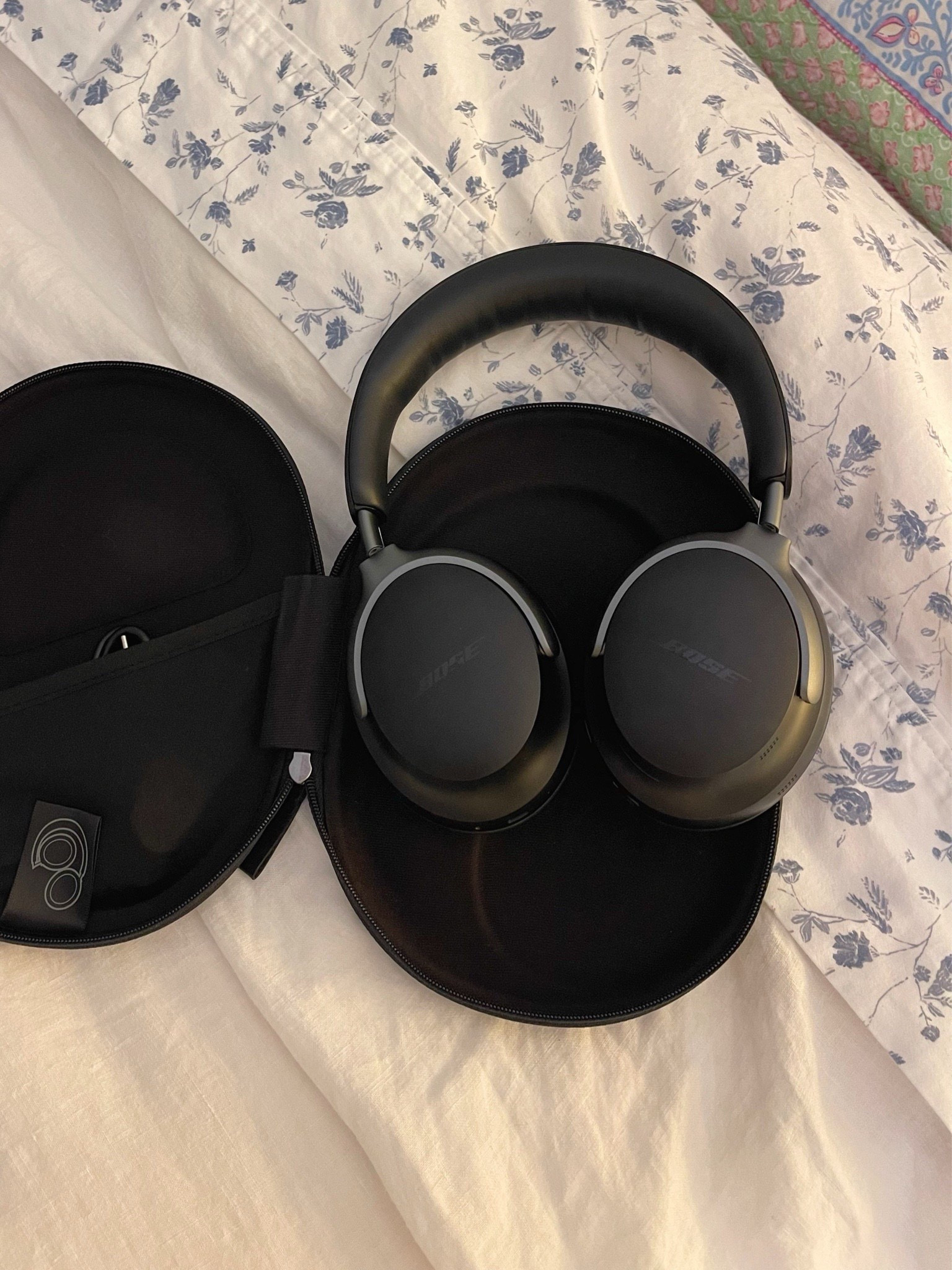 [2/16/26] favorite noise cancelling headphones, and I tried so many - linking some of my other tech favorites! 

#LTKActive #LTKselfcare #LTKSeasonal