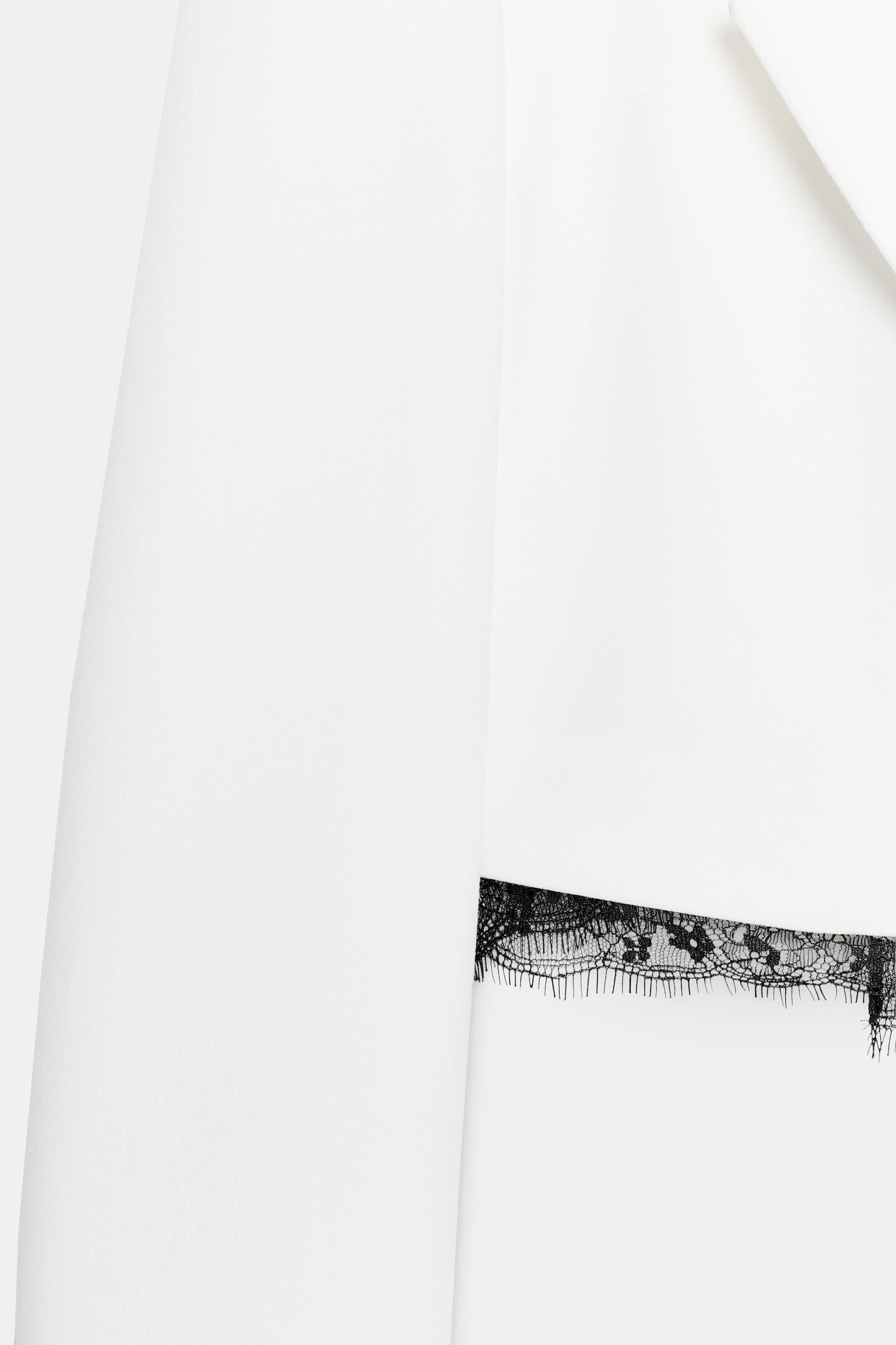 COMBINED LACE SHOULDER PAD BLAZER | Zara UK