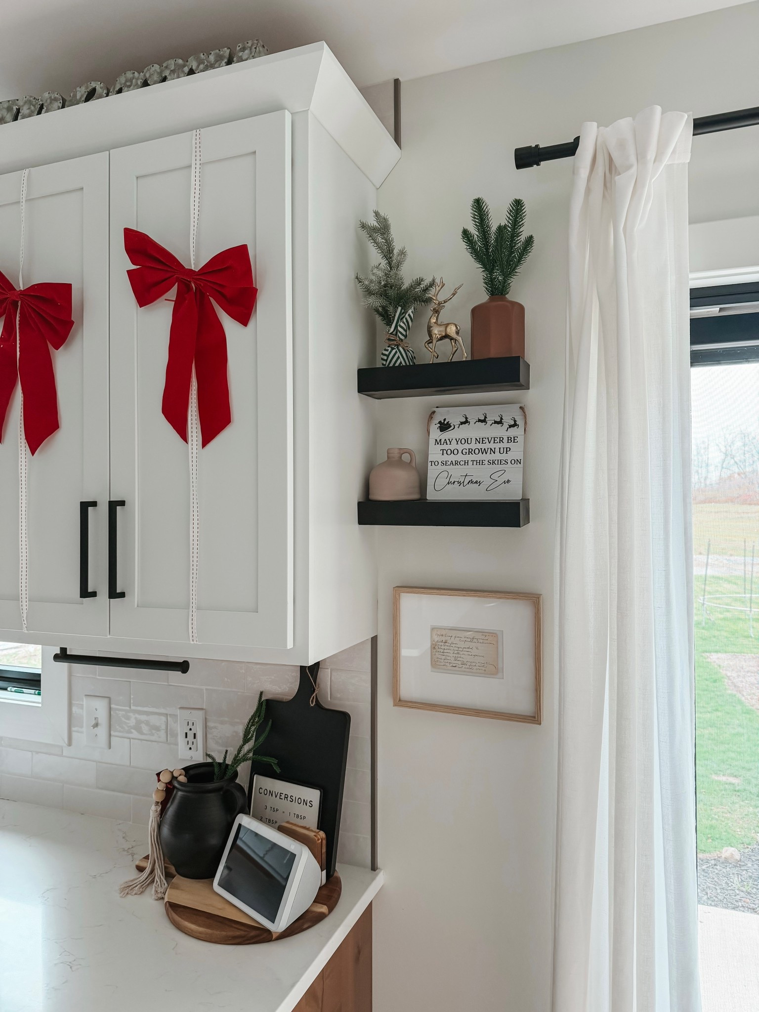 Christmas kitchen 

#LTKSeasonal #LTKHome #LTKHoliday