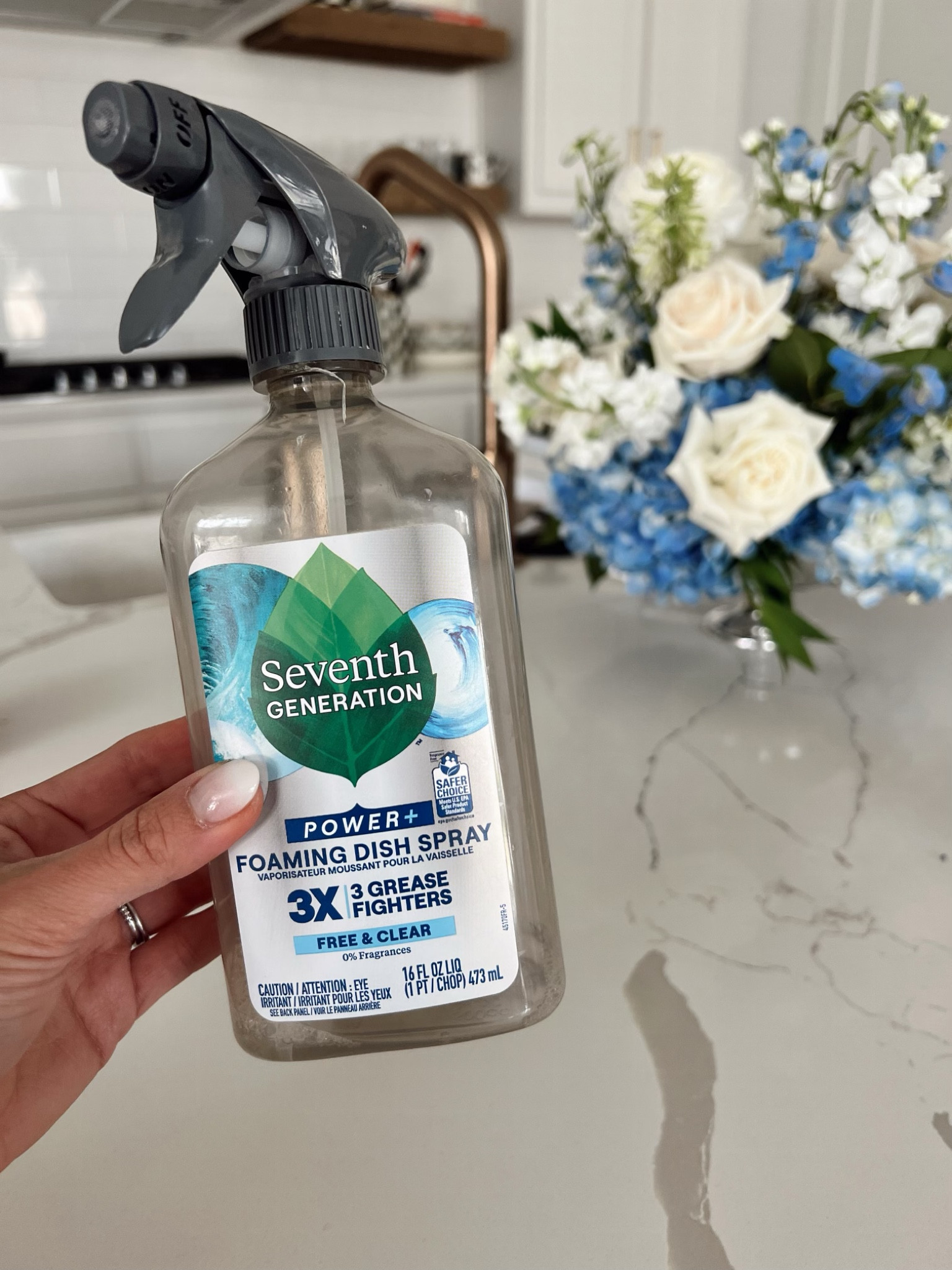 Dish soap spray that makes cleaning dishes so much faster! Biodegradable and 5x grease fighters 

#LTKHome