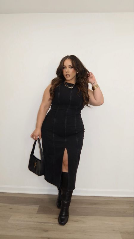 Midsize 12/14 curvy & petite 5’2” styling this @abercrombie denim dress (wearing size Large) with black leather & gold accessories for last night’s event 🖤

#LTKMidsize #LTKStyleTip #LTKPlusSize