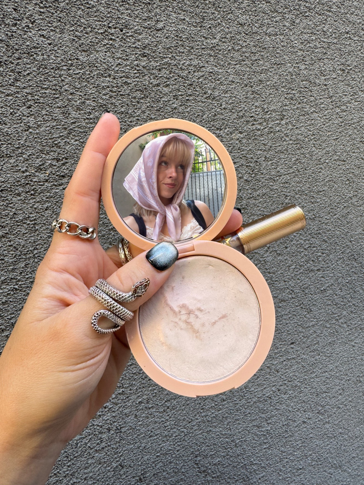 my current favorite highlight & plumping lip gloss! 💄✨

#LTKStyleTip #LTKBeauty #LTKFindsUnder100