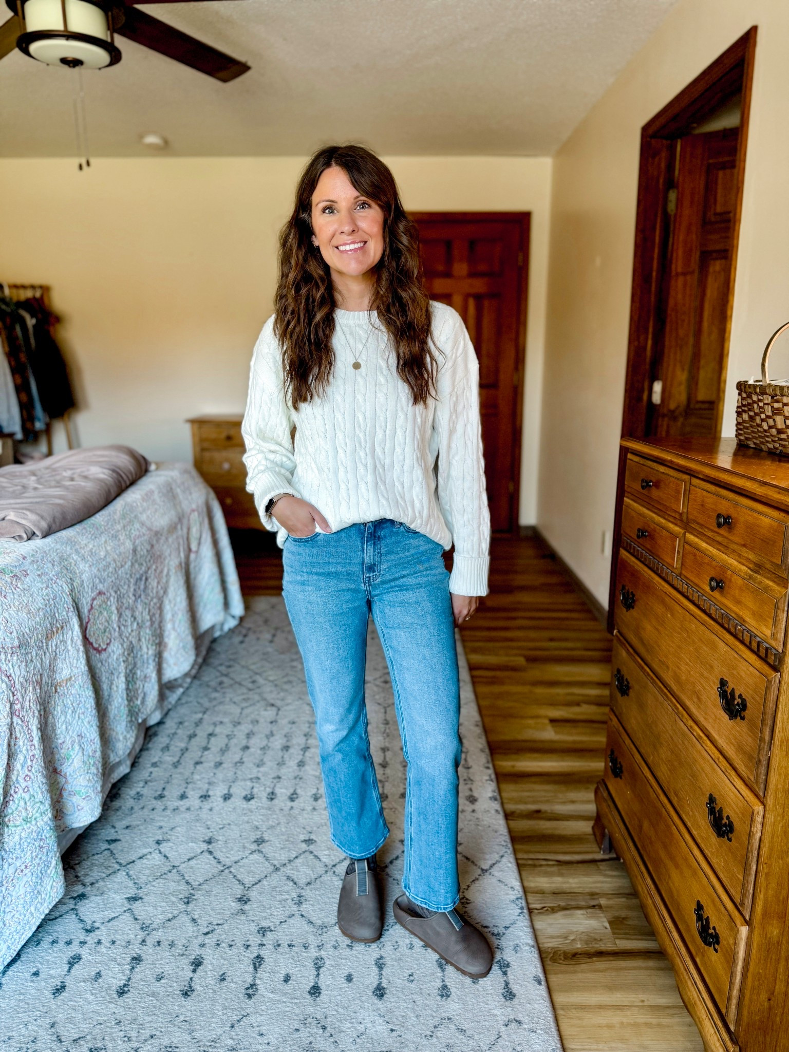 6 Thanksgiving outfits with one sweater 

Outfit 1: small in my sweater (it’s cotton!) and 24 in my jeans with a 26” inseam. My clogs fit true to size. 


#LTKSeasonal #LTKFindsUnder50 #LTKPetite