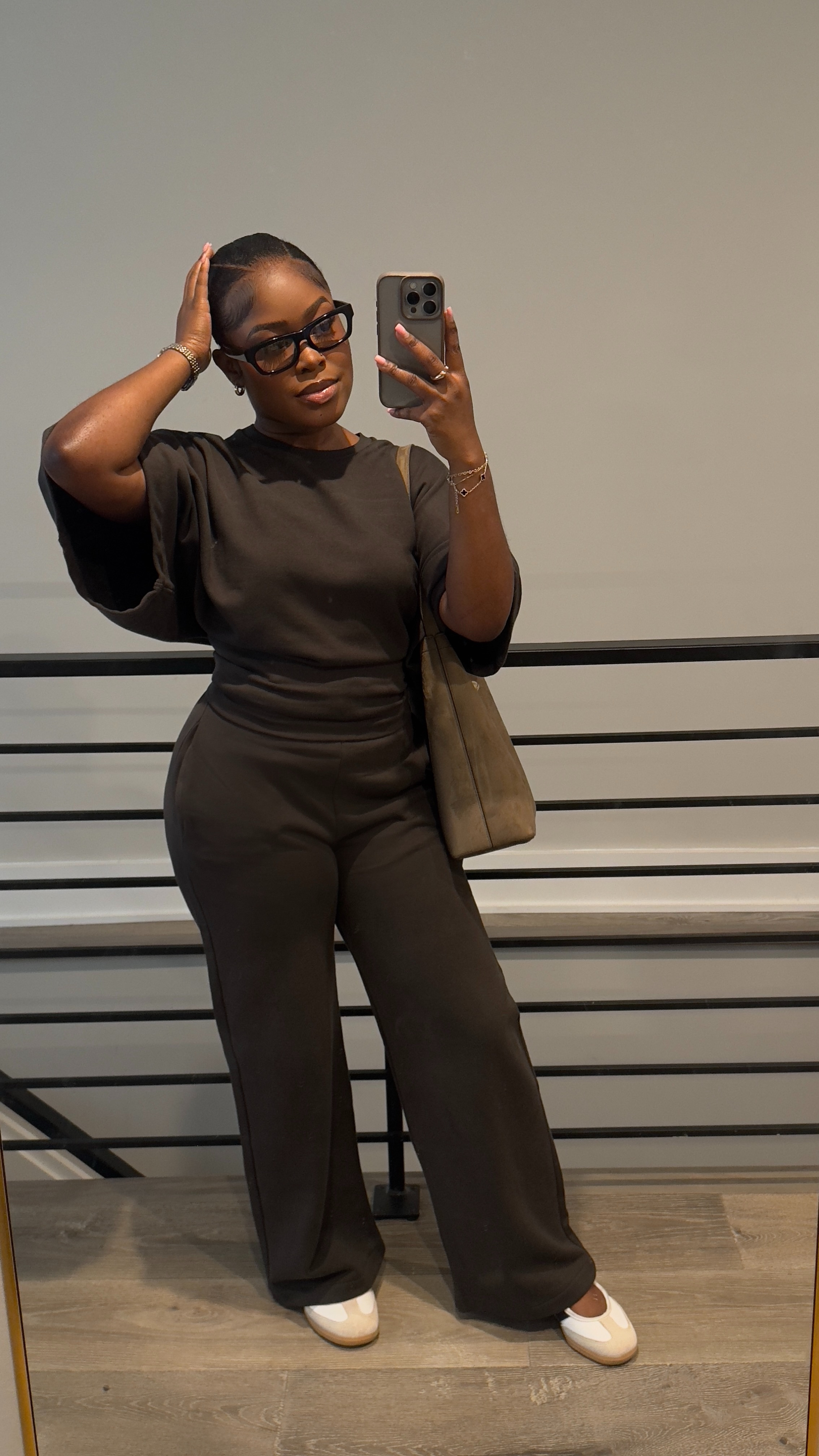 Comfy and cute🖤

#LTKBeauty #LTKStyleTip #LTKShoeCrush