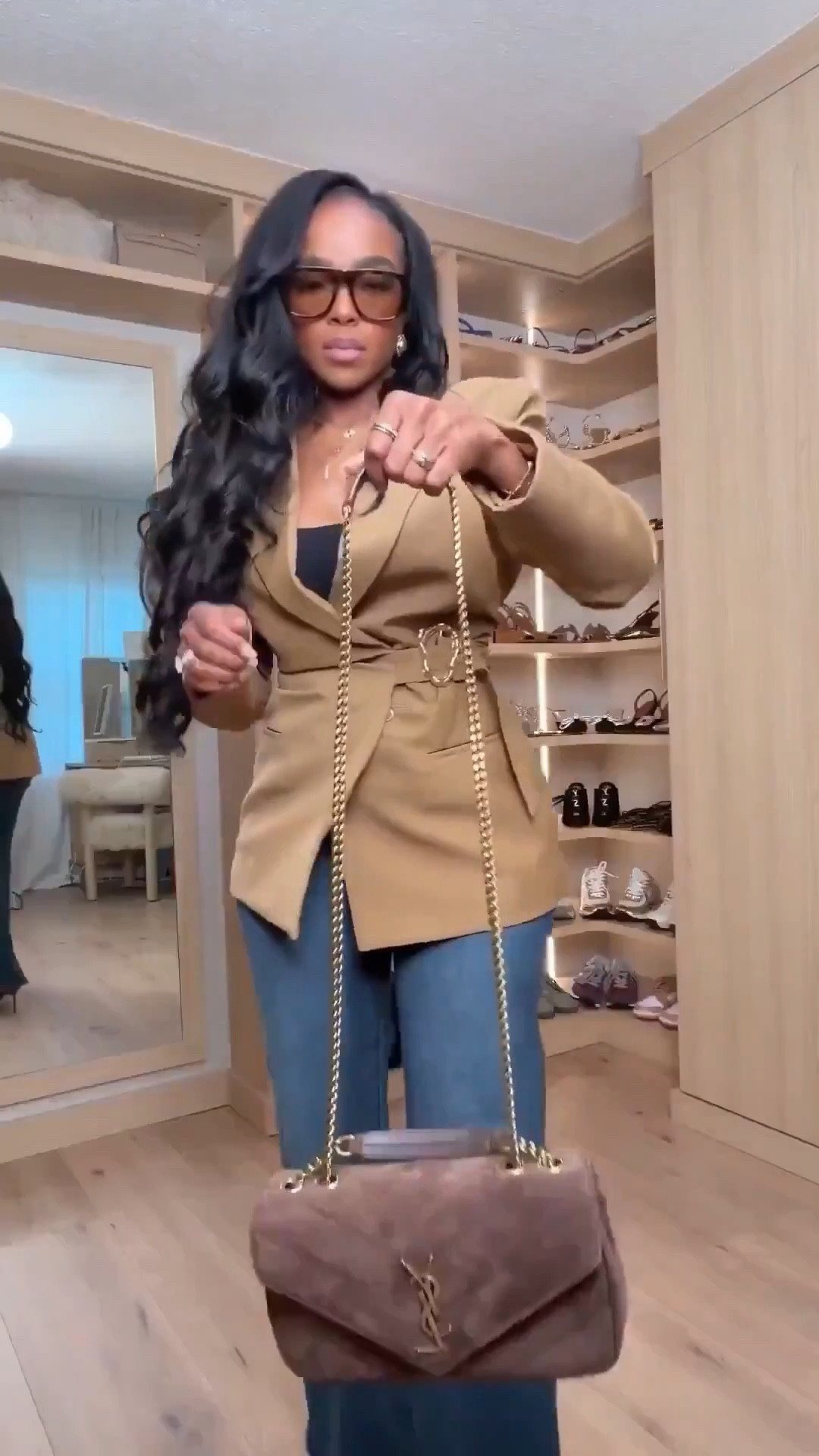 ✨ Polished Pieces You’ll Wear on Repeat

This lineup is built around elevated staples that are easy to recreate and even easier to rewear. From sharp tailoring to cozy layers and statement textures, each outfit feels intentional without being overstyled. Mixing @Express denim with standout pieces from @PrettyLittleThing, @Akira, and winter-ready outerwear creates a versatile capsule where every item works overtime and the cost per wear keeps dropping.

Perfect for:
• Workdays and meetings
• Day-to-night plans
• Events and dinners

📏 Sizing:
Tops: Small
Jackets: Small
Bottoms: 27 Long
Shoes: True to size

Measurements:
5’4” · 138 lbs · 34D · 27” waist · 40” hips

Tap to get details.

Elevated denim outfits, tailored jacket styling, chic winter layers, fall-to-winter outfit inspiration, neutral capsule wardrobe pieces, polished everyday looks for women.

Follow me on Instagram and YouTube @kirasfashionfinds

Follow my LTK @kirasfashionfinds on the @shop.LTK app to view this post and get my exclusive app-only content!

#liketkit 
@shop.ltk
https://liketk.it/5Kk2S