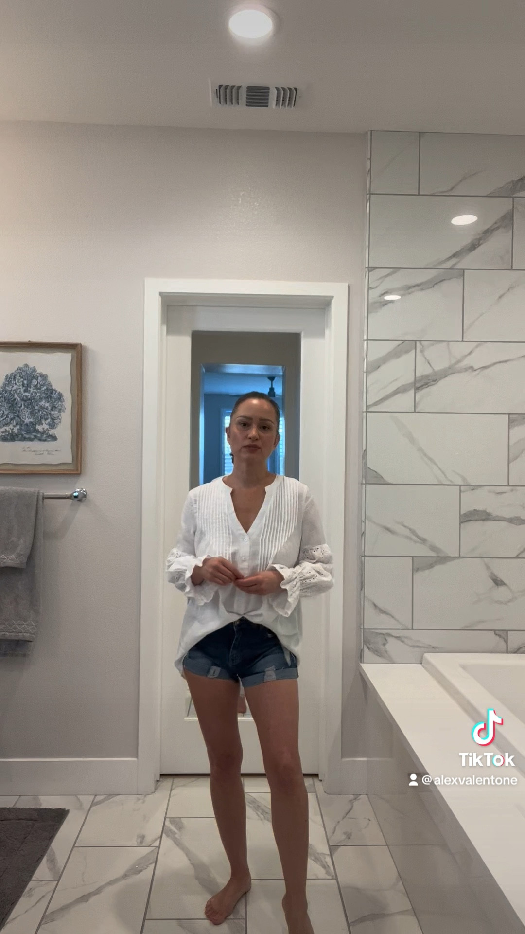 Amazon summer tops haul

#LTKFind #LTKunder50 #LTKstyletip