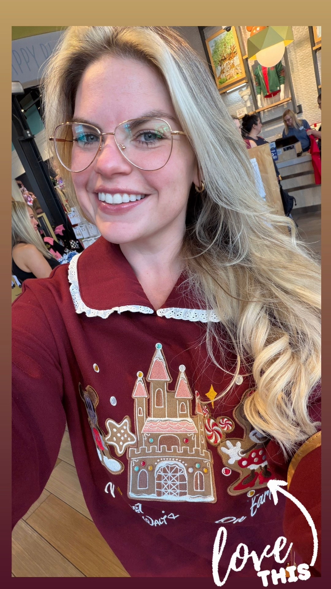 “Sugar, spice, and all things nice — this gingerbread sweatshirt is my Disney holiday vibe in one piece 👗💖 The Peter Pan collar makes it extra magical. #DisneyFashion #GingerbreadGirl #CozyHoliday

#LTKHoliday #LTKCyberWeek #LTKGiftGuide