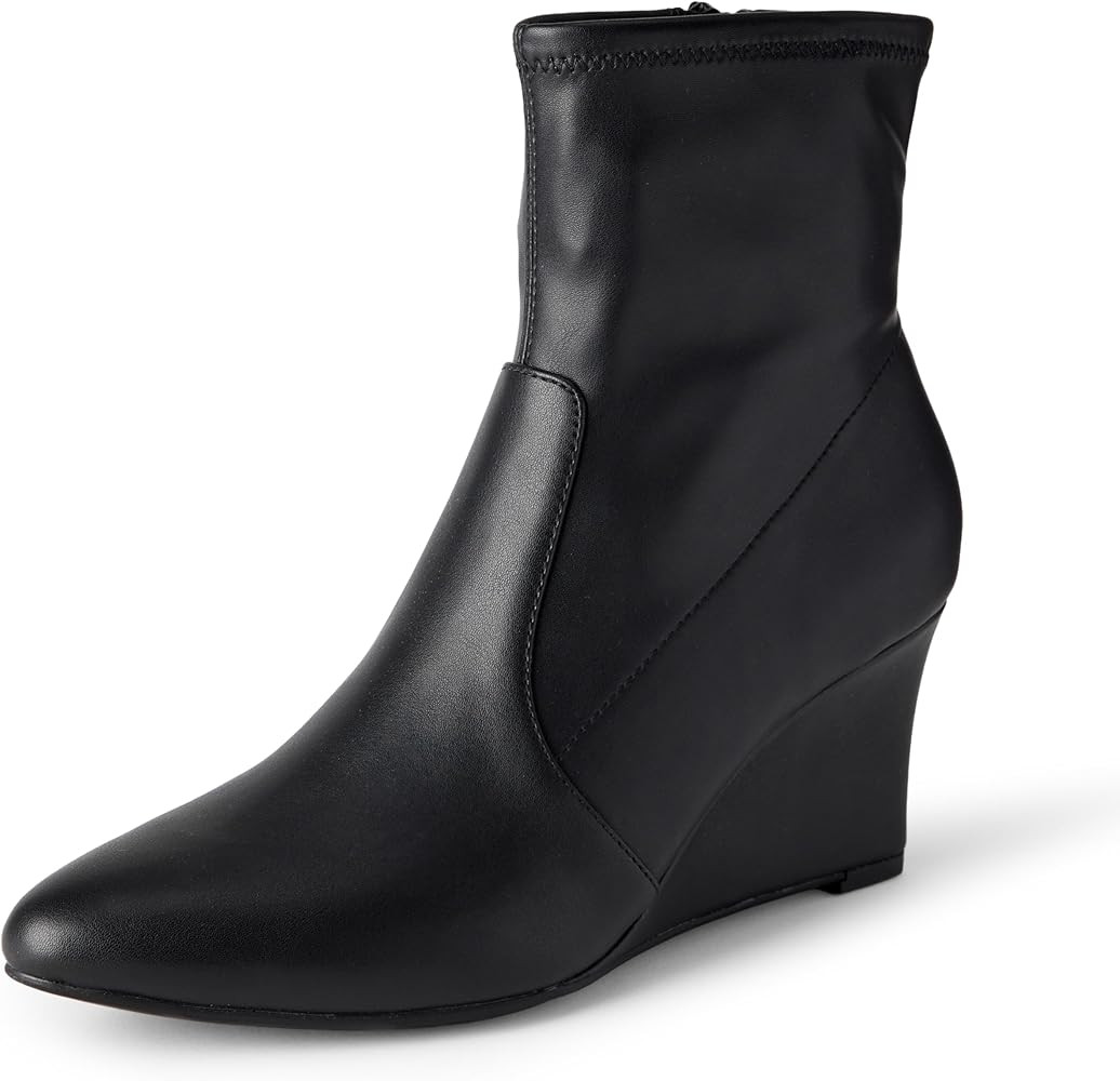 Amazon Essentials womens Wedge Zip Ankle Boots | Amazon (US)