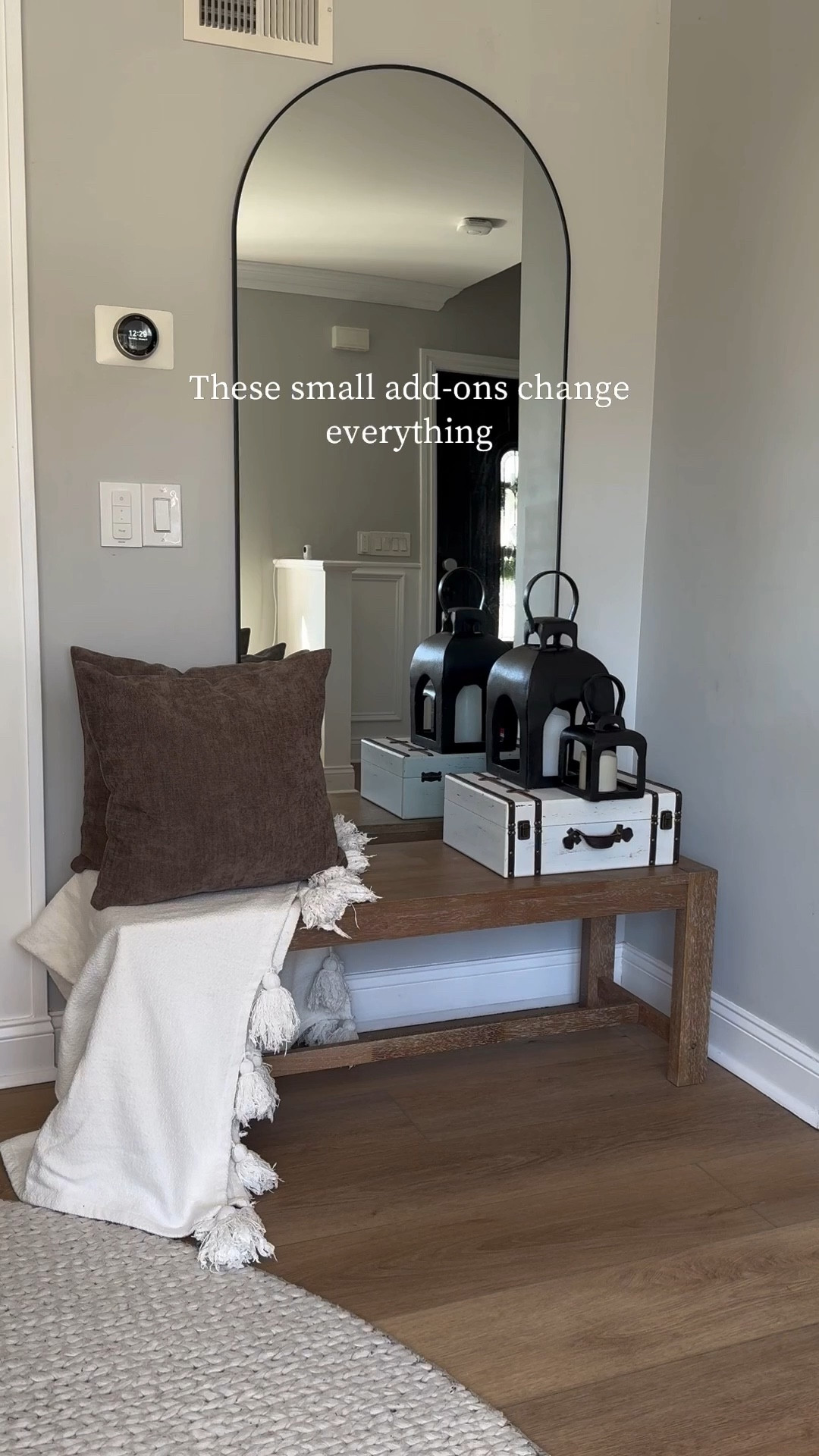Elevate your empty space ✨ #homedecor #home #bench #homesweethome #homeaesthetic

#LTKHome #LTKdayinmylife